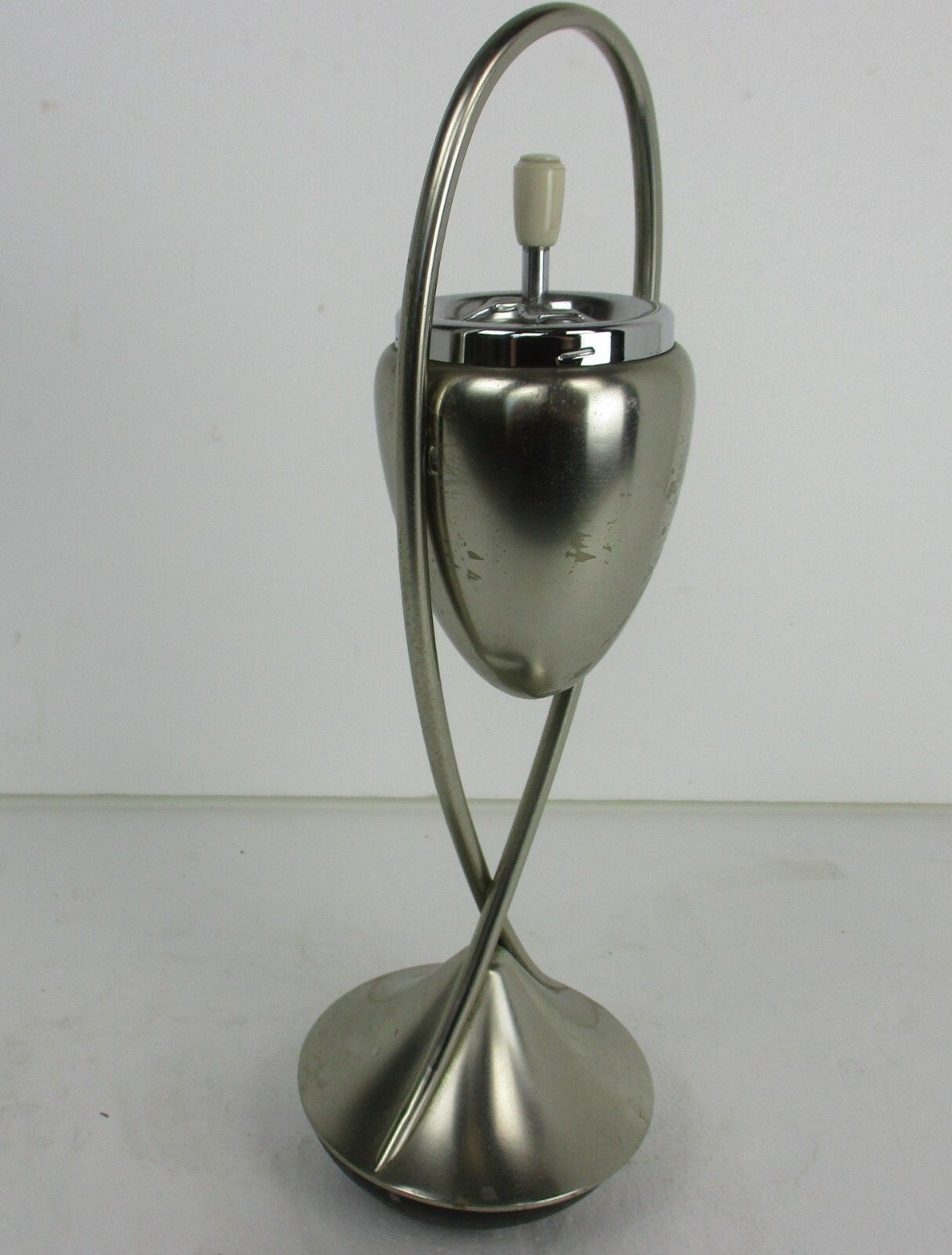 Funky Mid Century Modern Standing Push Ashtray Marked Metawa Holland Chrome photo Home Decor