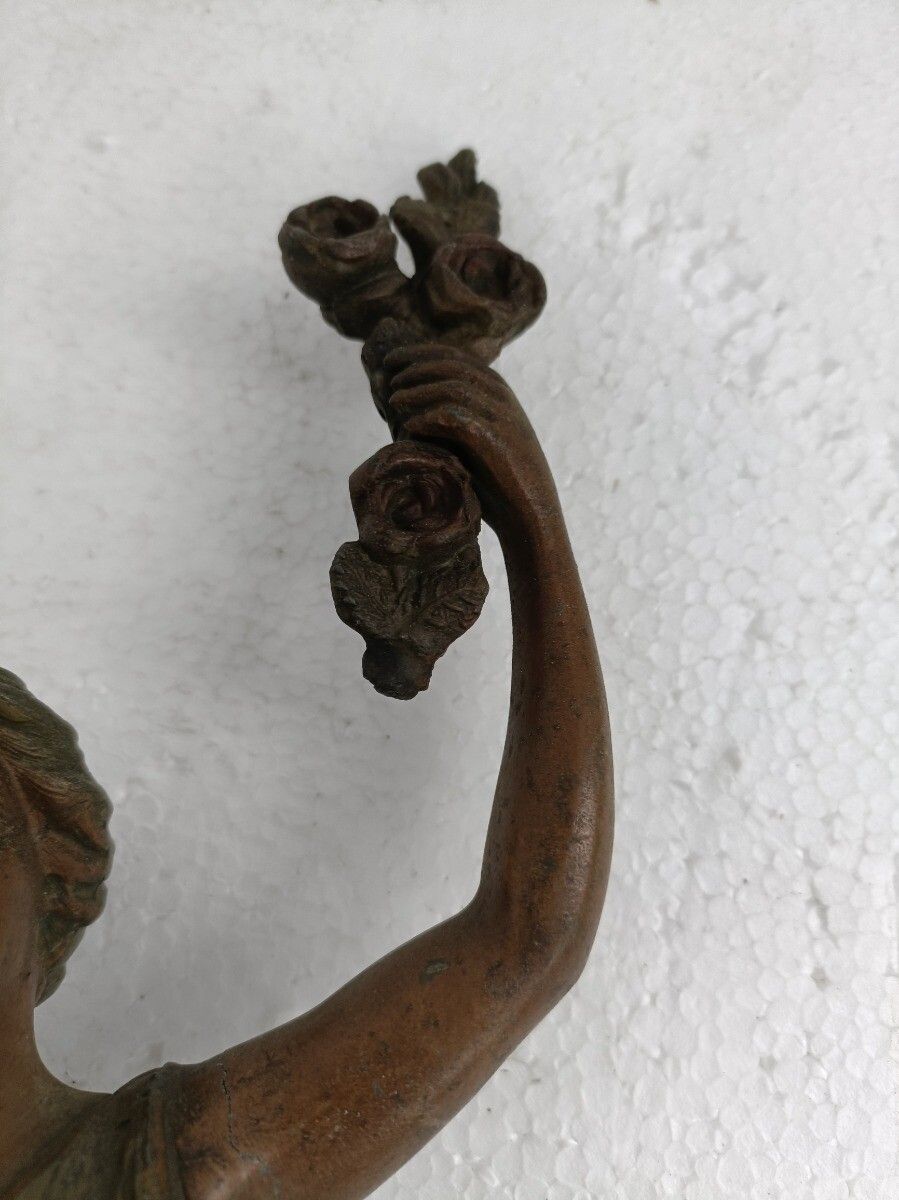photo furniture Statue Faux Copper Spelter Female With Flowers Roses Art Deco Style Figurine