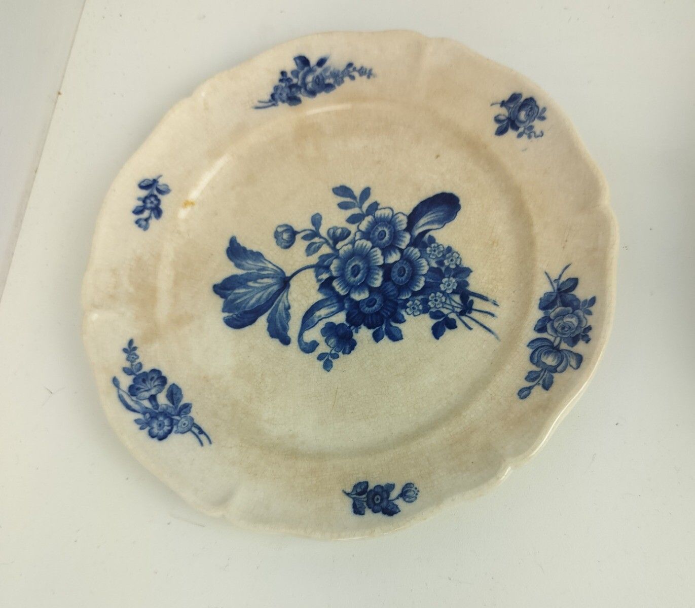 Antique 1900 Breakfast Plates 6  Pieces  Boch Mettlach Rare Blue Rose  Art Nouve photo Home Decor