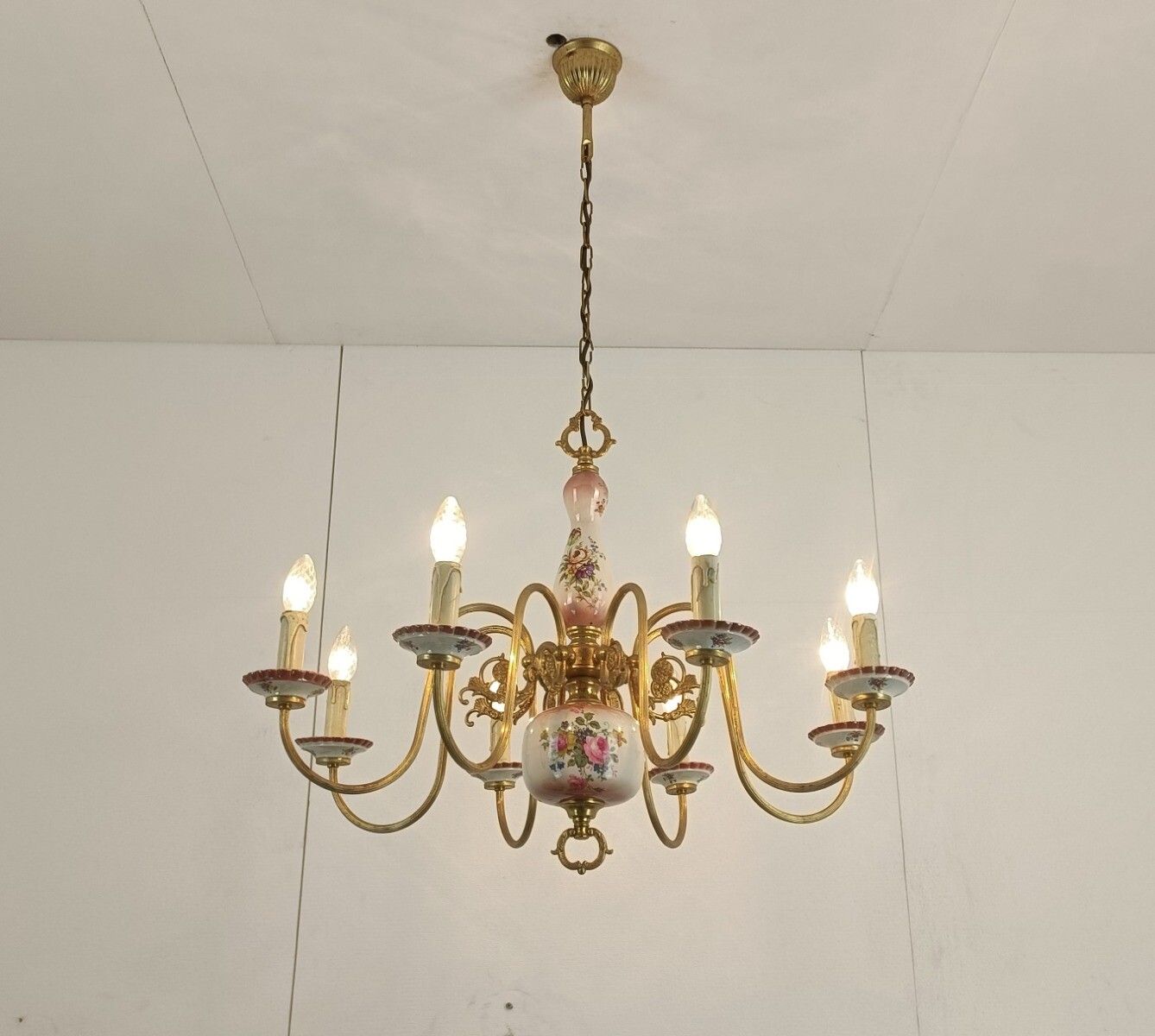 Chandelier 8 Arms Lights Ceramic Porcelain Ceramic Brass Italian Pink Flowers photo furniture
