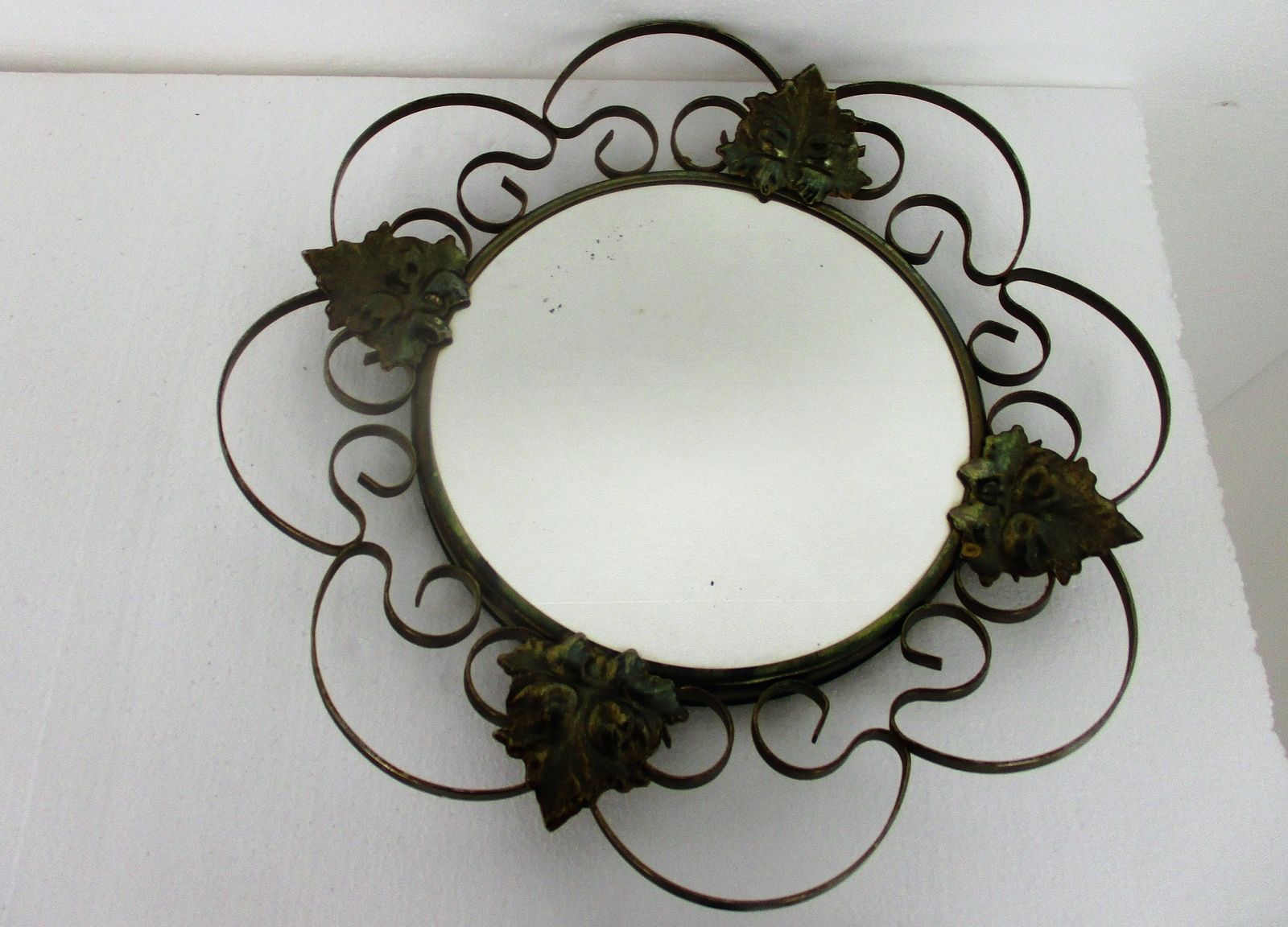 Retro Modernist Starburst Sunburst Metal Wall Mirror Mid Century Modern Leafs Mo photo Home Decor