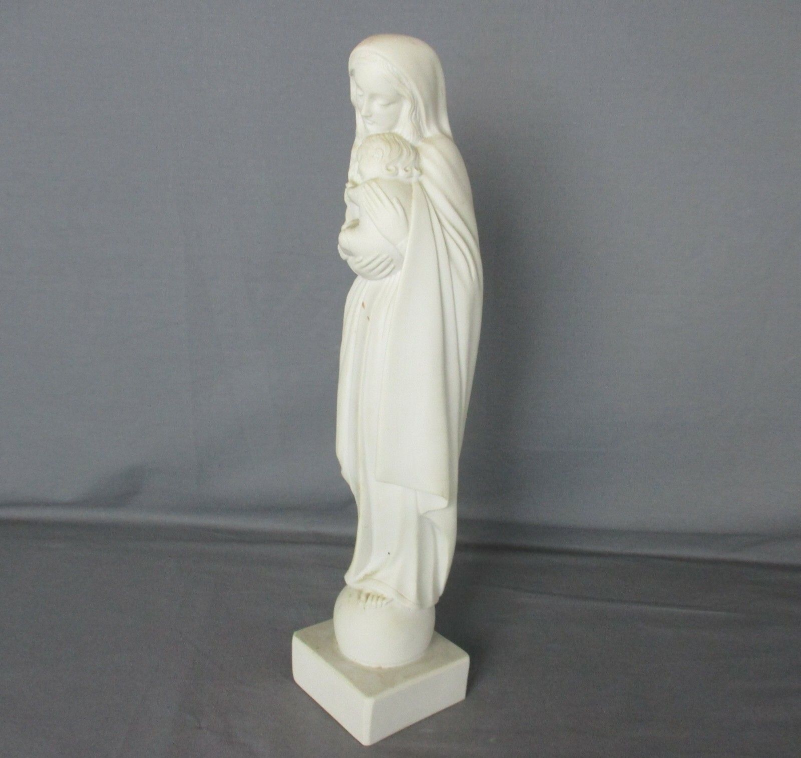 French Virgin Mary Madonna Blessed Virgin Infant Jesus Statue Resin Marked photo vinterior