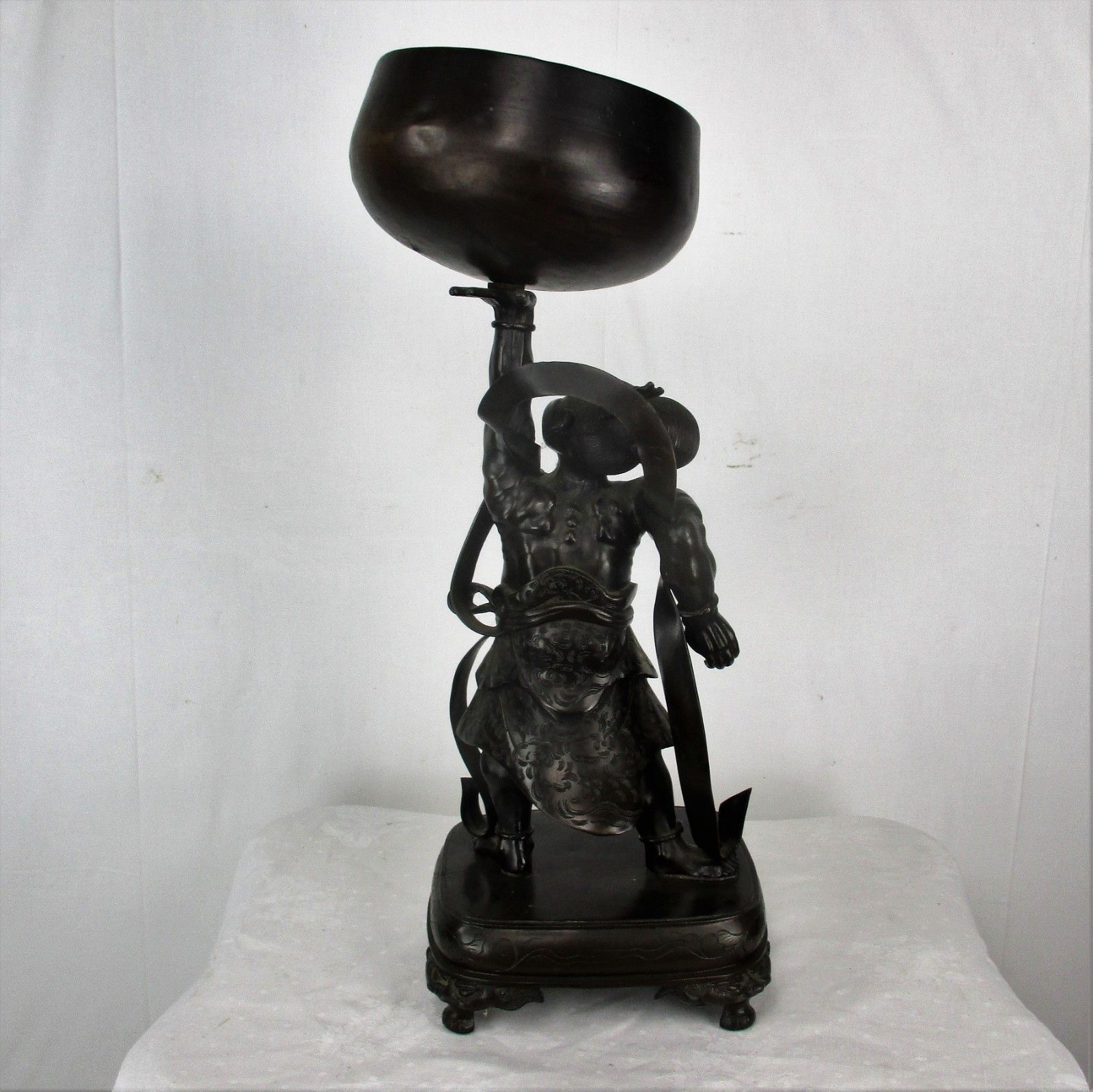 photo furniture Antique Bronze Statue Sculpture Buddha 19th Century Japanese Water Bearer