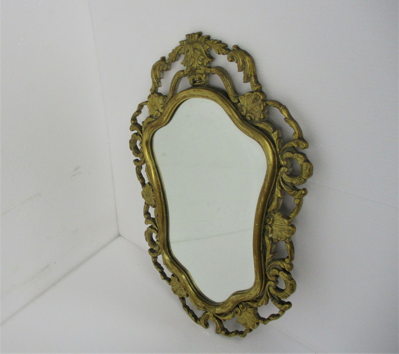 Large  Ornate Oval Wooden Wall Hanging Mirror Hollywood Regency Dollanzo photo 278.0
