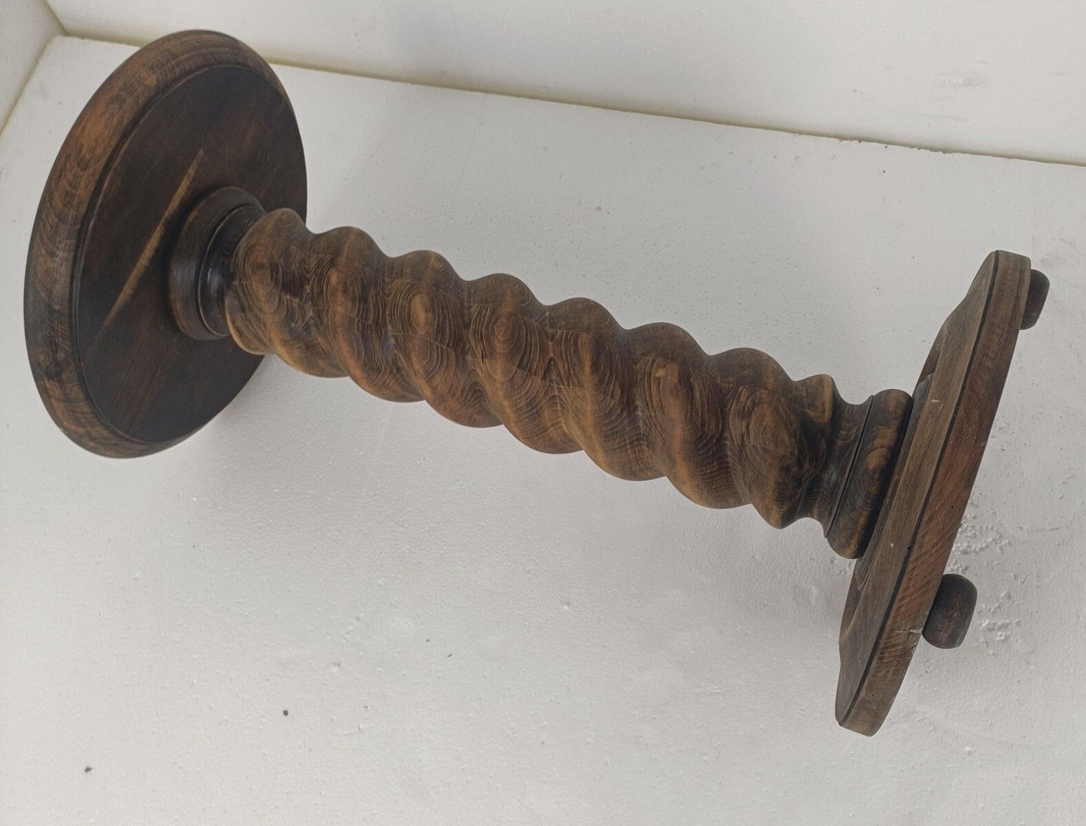 Impressive Large Pedestal Barley Twist Hand Carved Wood 50s Barn Country Style W photo vintage