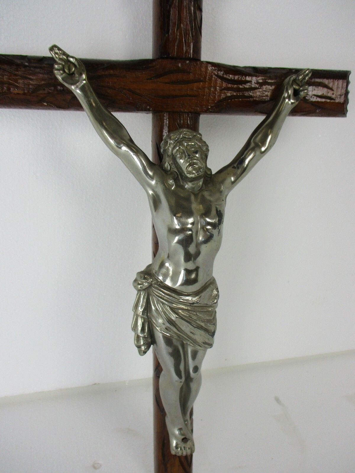 Hand Carved Wood Hanging Ornate  Crucifix Jesus Christ Spelter Faux Brass Corpus photo Home Decor