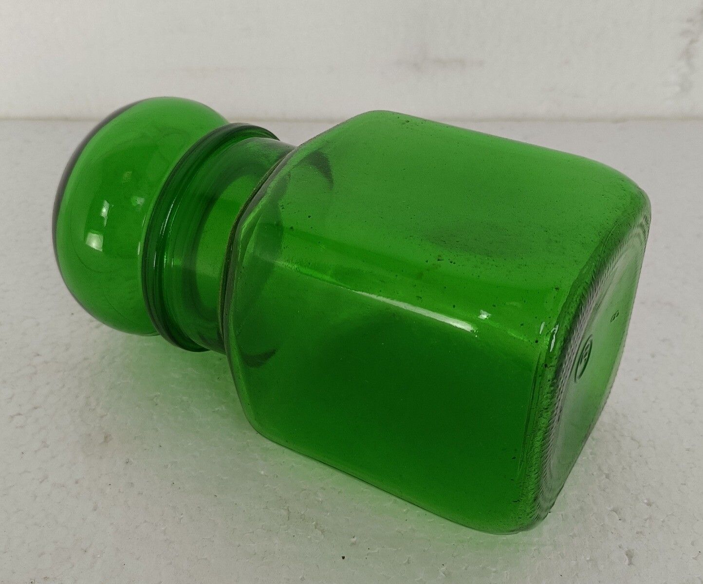 Apothecary Bottles, Pharmacy Bottles With Bubble Stopper, Set Of 13 Emerald Gree photo vinterior