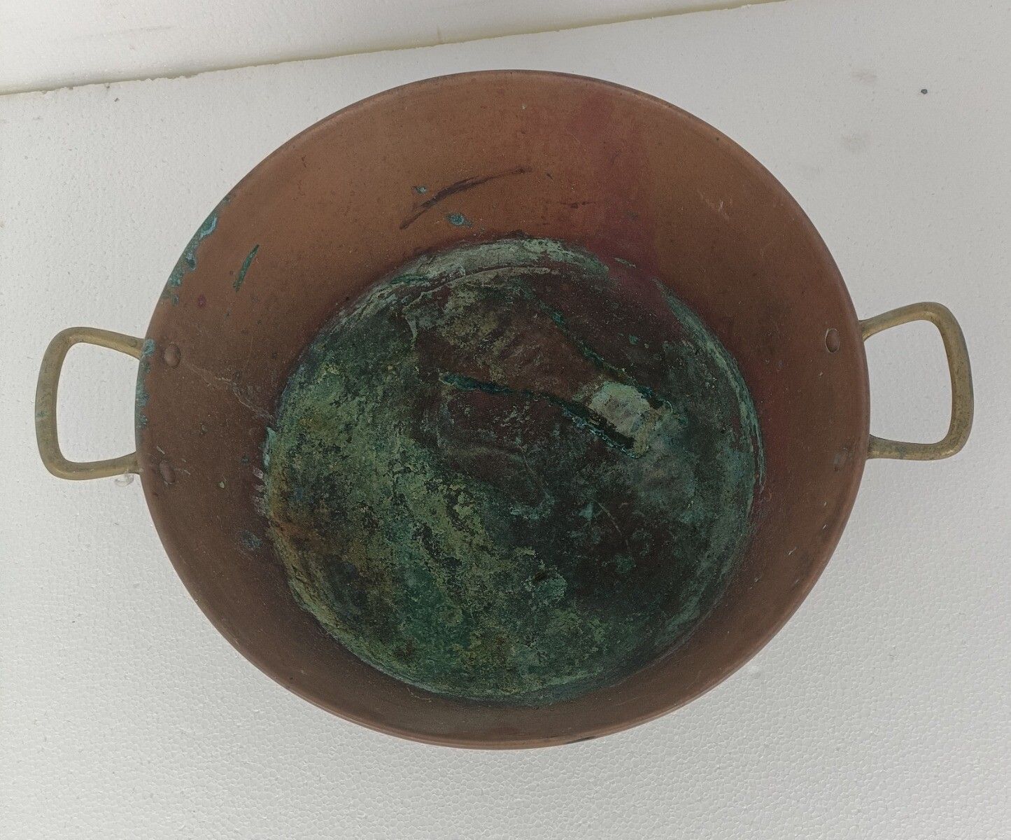 Large Antique Hammered Brass Kettle Bowl With Handles Planter Flower Pot Decorat photo 61.0