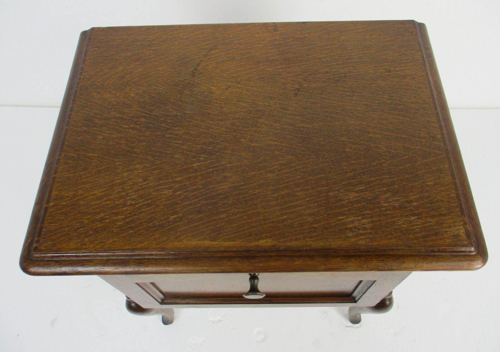 Nightstand  End Table  Dresser 50s Vanity Cabinets Louis XVI Style Louis XV photo Furniture