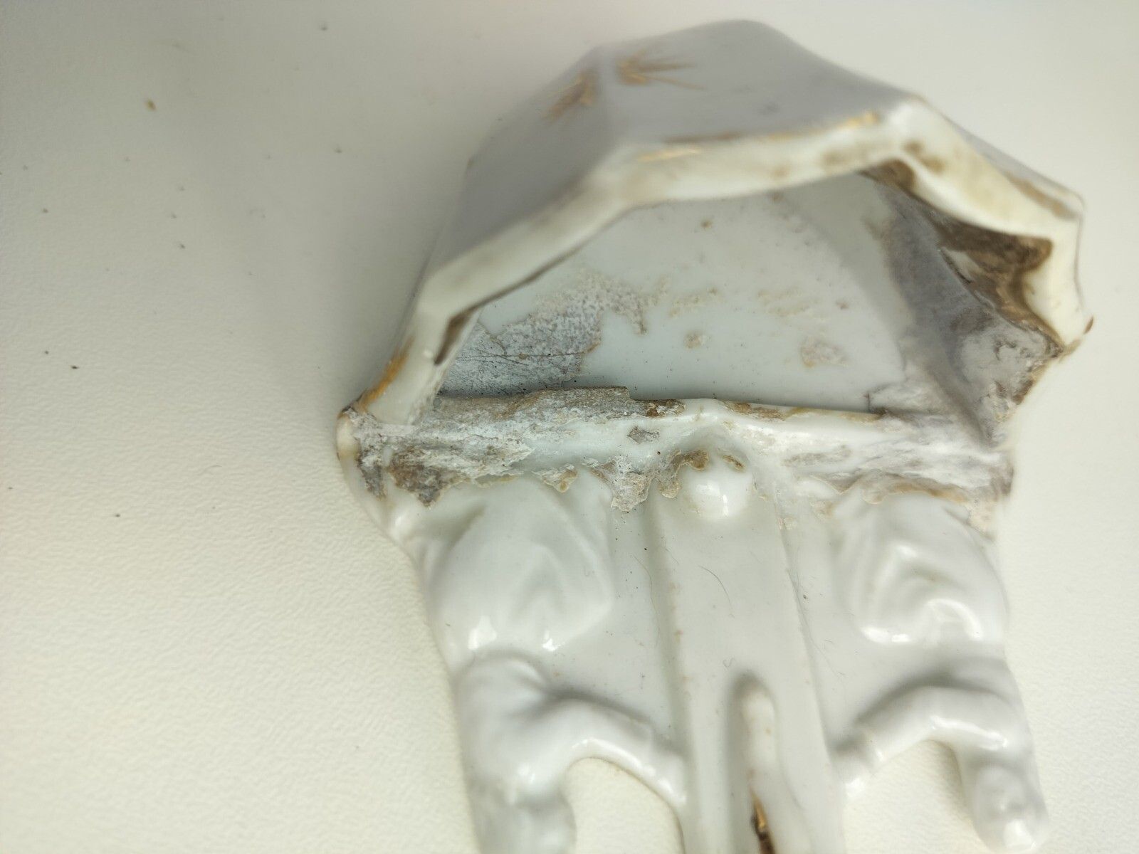 Small Antique Gorgeous Holy Water Font Bisque Porcelain Wall Hanging Vessel Cruc photo vintage