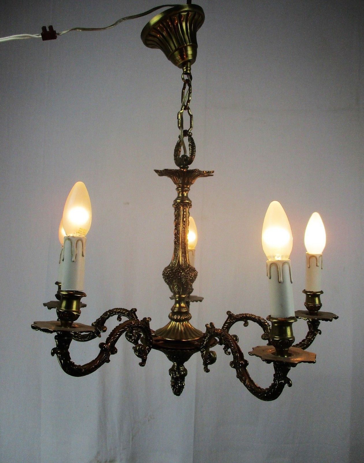French Hollywood Regency Embossed Brass Chandelier Ornate 6 Lights Grapes Lovely photo furniture