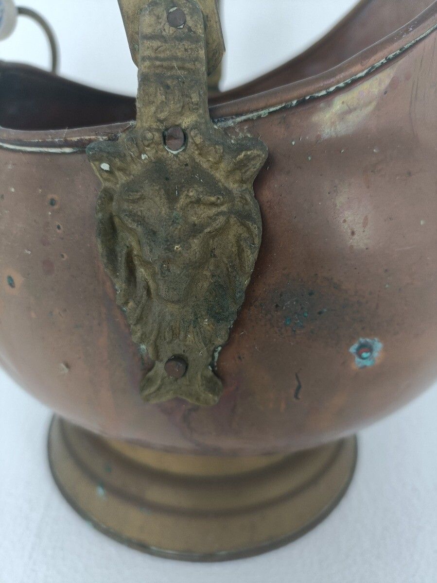Antique Hammered Brass Kettle Bowl With Delft Blue White Porcelain Handles Plant photo vinterior