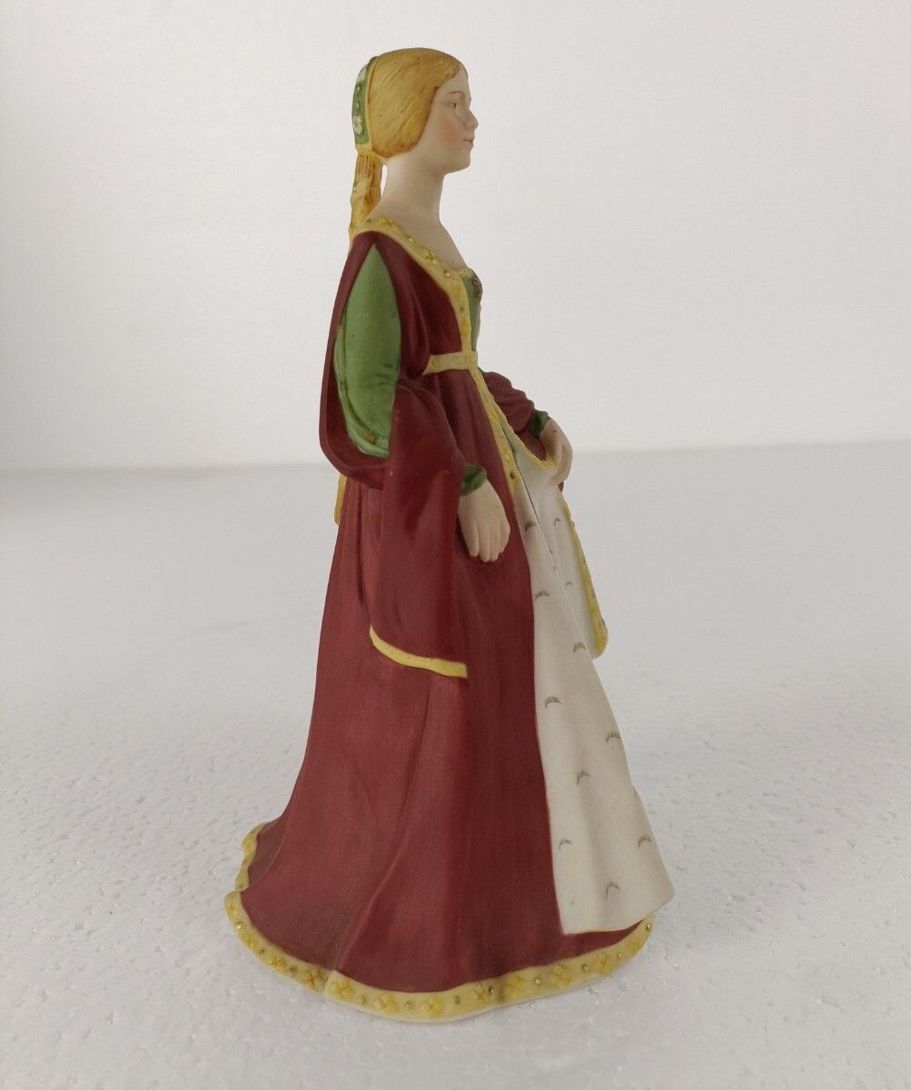 Exquisite Franklin Porcelain Isabella Of Spain  Limited Edition Figurine 1982. photo for sale