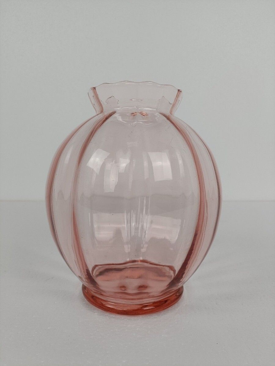Vintage Italian Mid Century  Art  Glass Vase Pink Ribbled Glass Lovely photo for sale