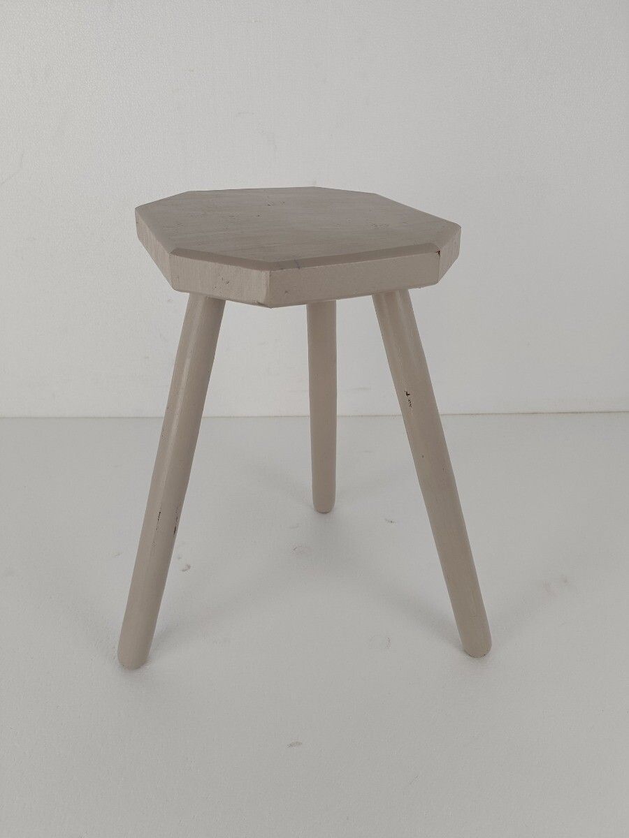 Old Milk Milking Stool Farmhouse Country Barn Style Side Display Table Pedestal photo 117.0