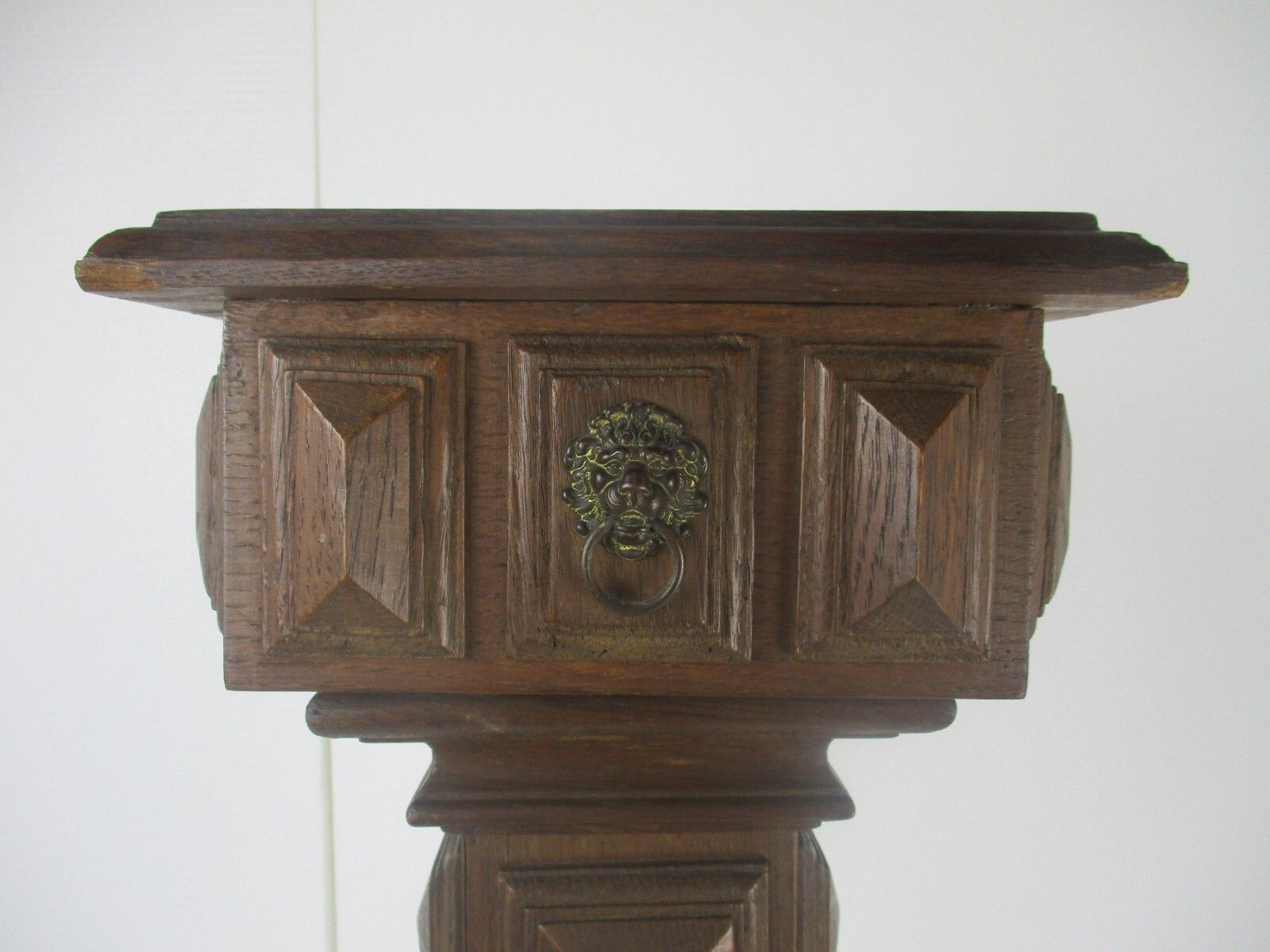 Hand Carved  Ornate Wooden Pedestal Lion Heads Impressive  Mirrors Antique Wow photo furniture