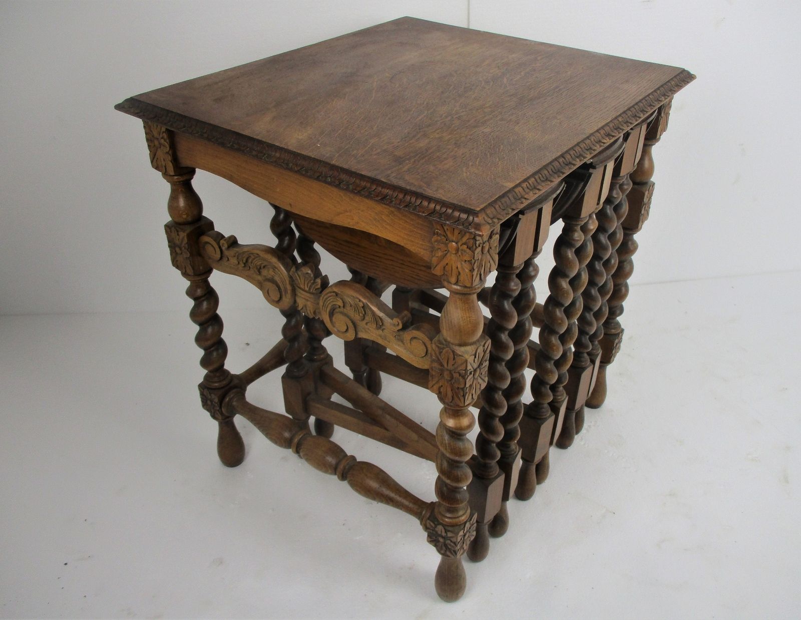 Barley Twist Set Wood Side Occasional Wine Coffee Table Pedestal Plant Stand Pli photo furniture