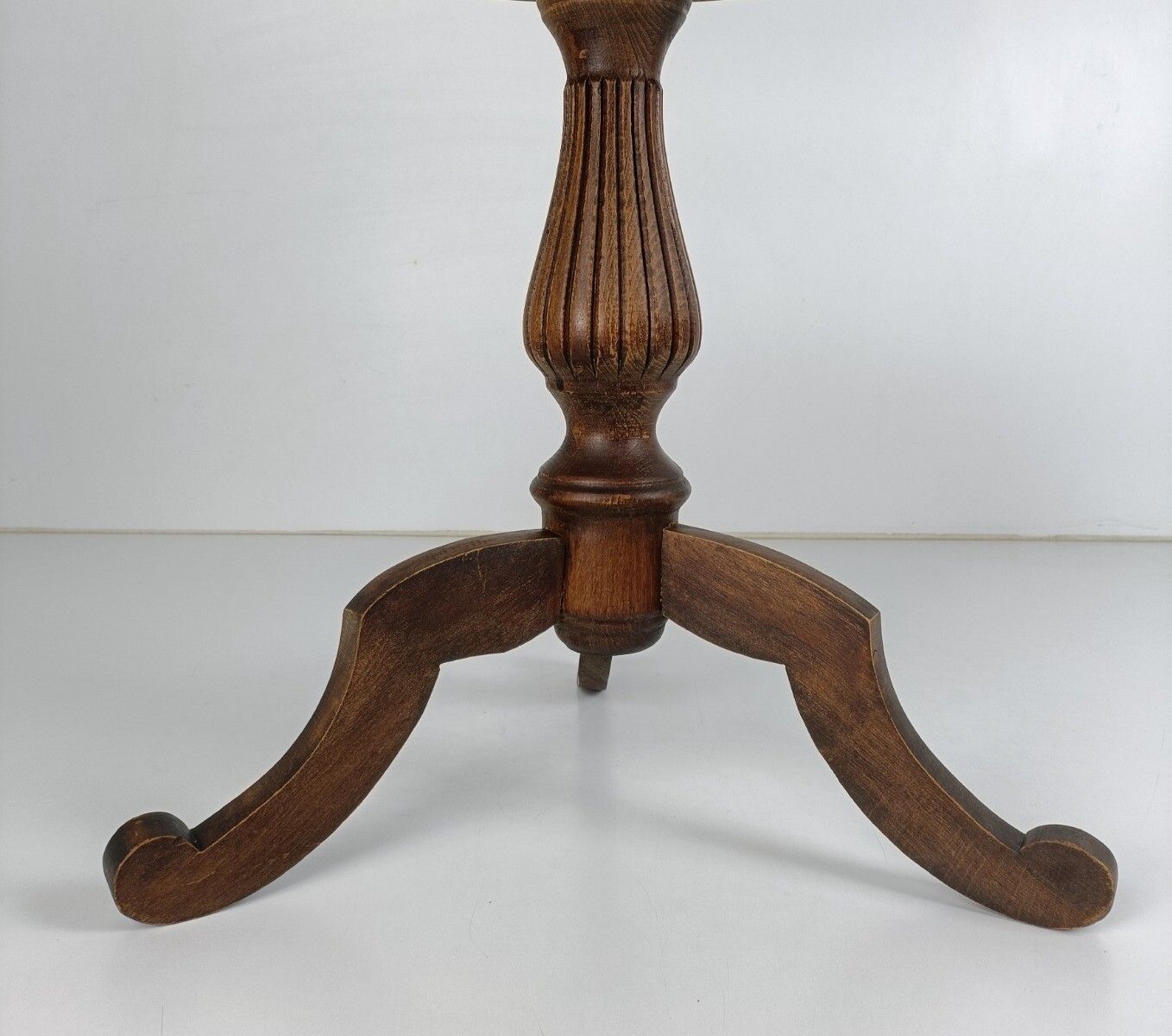 Vintage Wood Wooden Side Table Occasional Wine Table Plant Stand Bonsai Table Ba photo Furniture