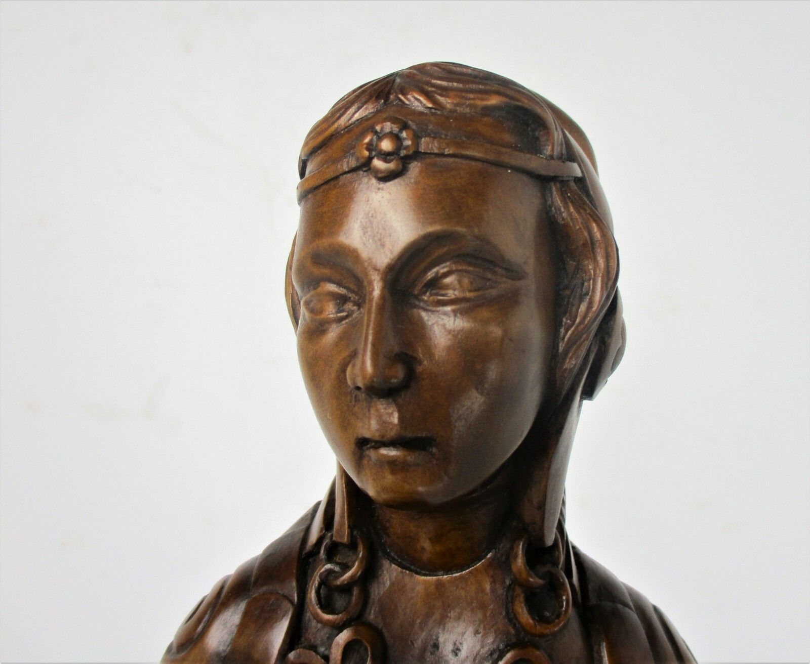 L Hand Carved Wood Statue Lady Saint ? With Pouch And Globe Signed De Hondt W. photo furniture