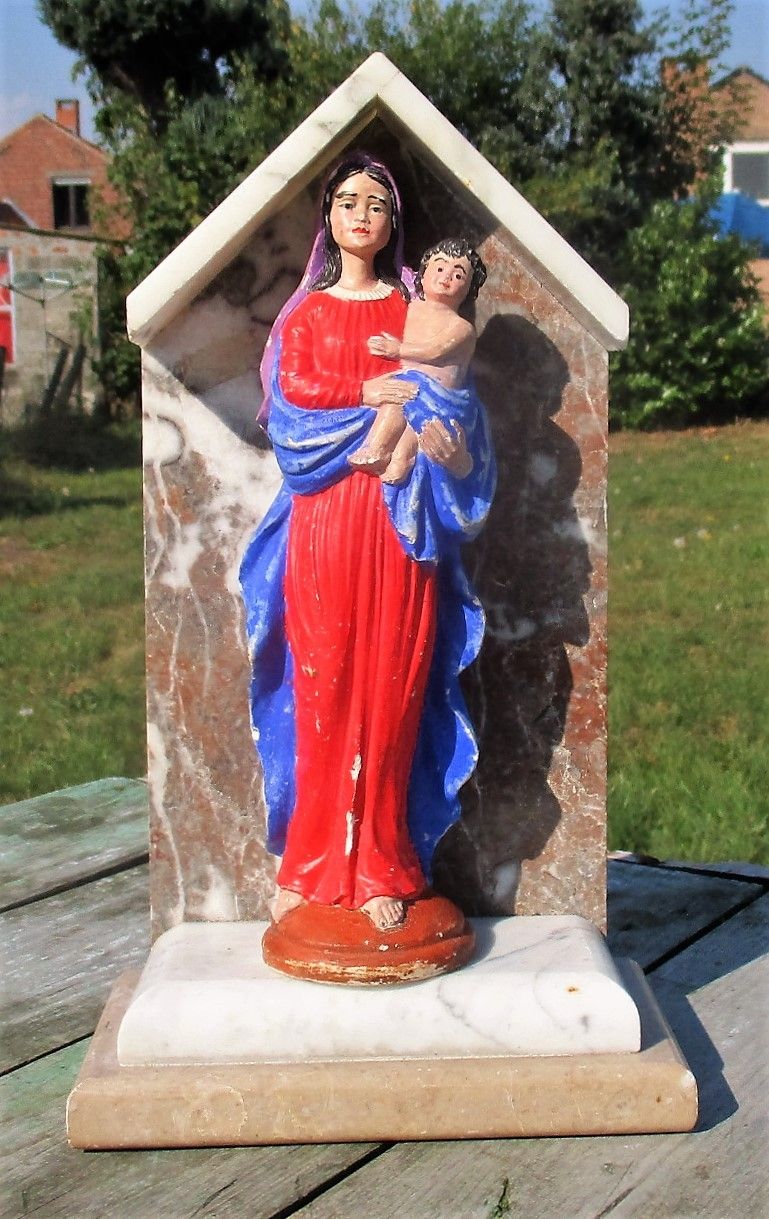 Polychrome Virgin Mary Madonna Infant Child Plaster Statue  Onyx Chapel