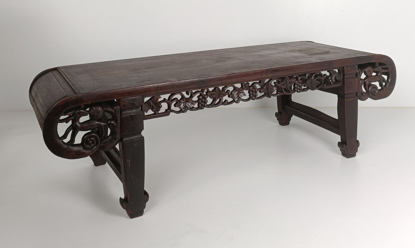 Exquisite Antique Chinese Hand Carved Wooden Ornate Kang Coffee Table Rectangula photo furniture