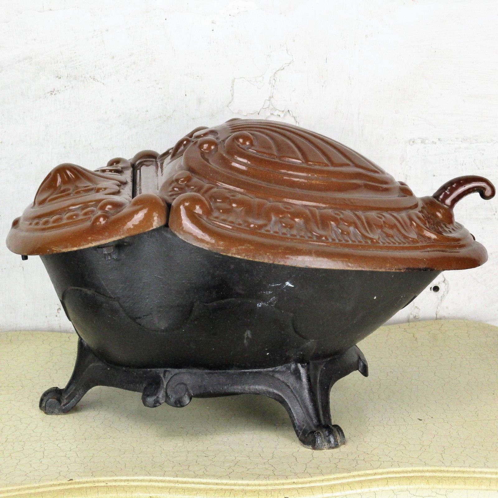 Art Nouveau Antique  Coal Scuttle Cast Iron Fireplace Box Lion Head Legs