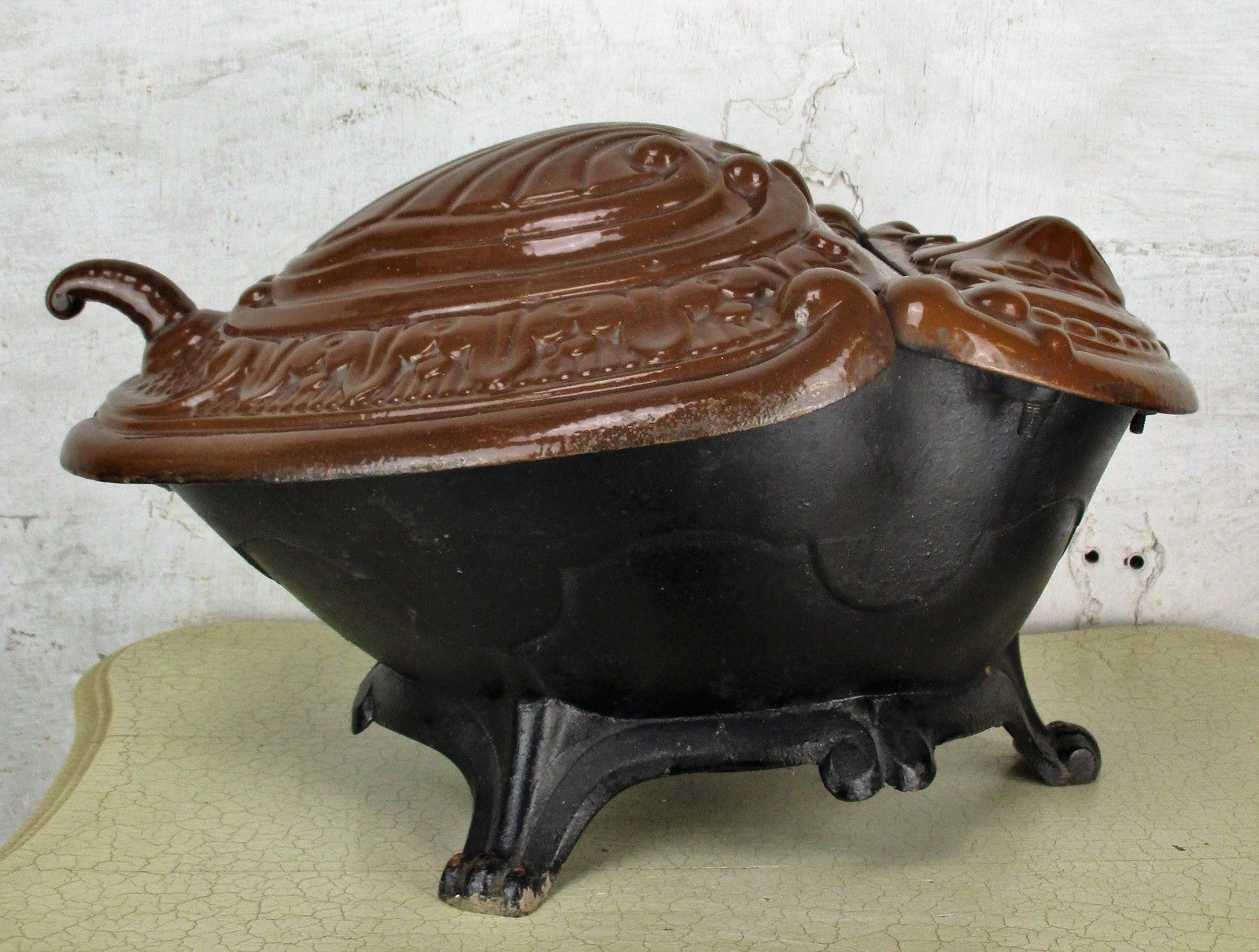 photo furniture Art Nouveau Antique  Coal Scuttle Cast Iron Fireplace Box Lion Head Legs