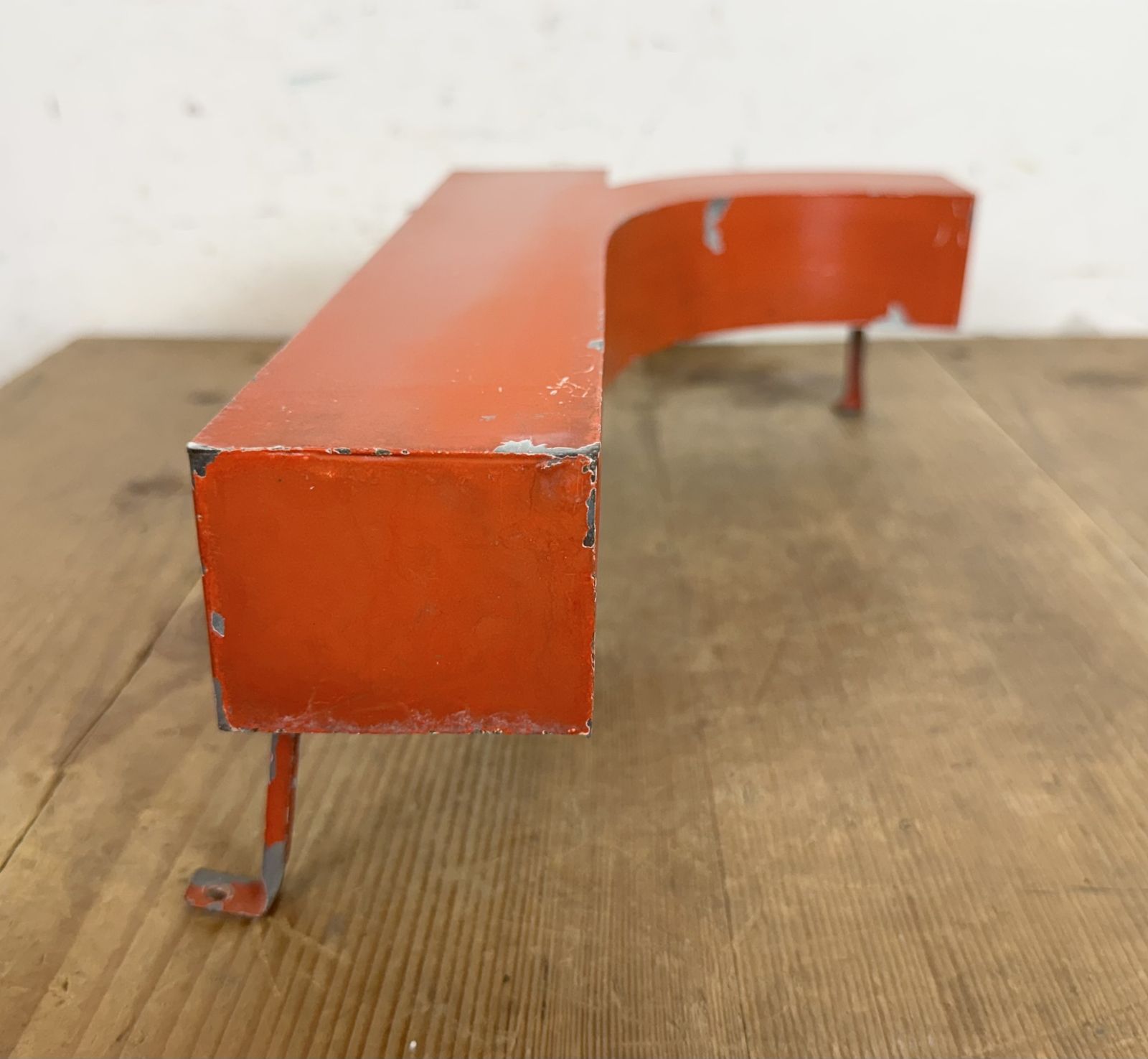 Vintage Red Iron Facade Letter R ,  1970s photo vinterior