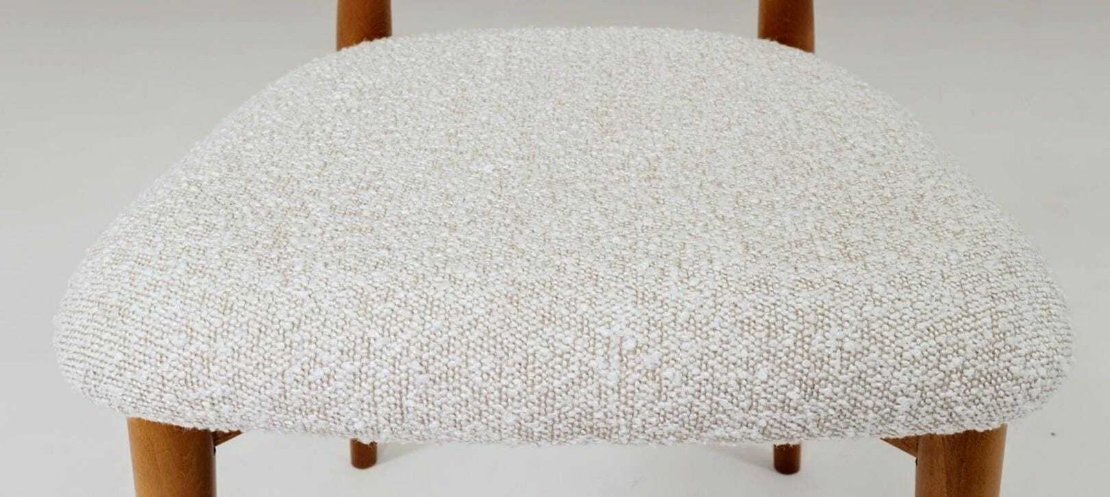 Set Of 6 Dining Chairs, Light Beech Wood, White Bouclè Fabric, Modern Design photo vintage