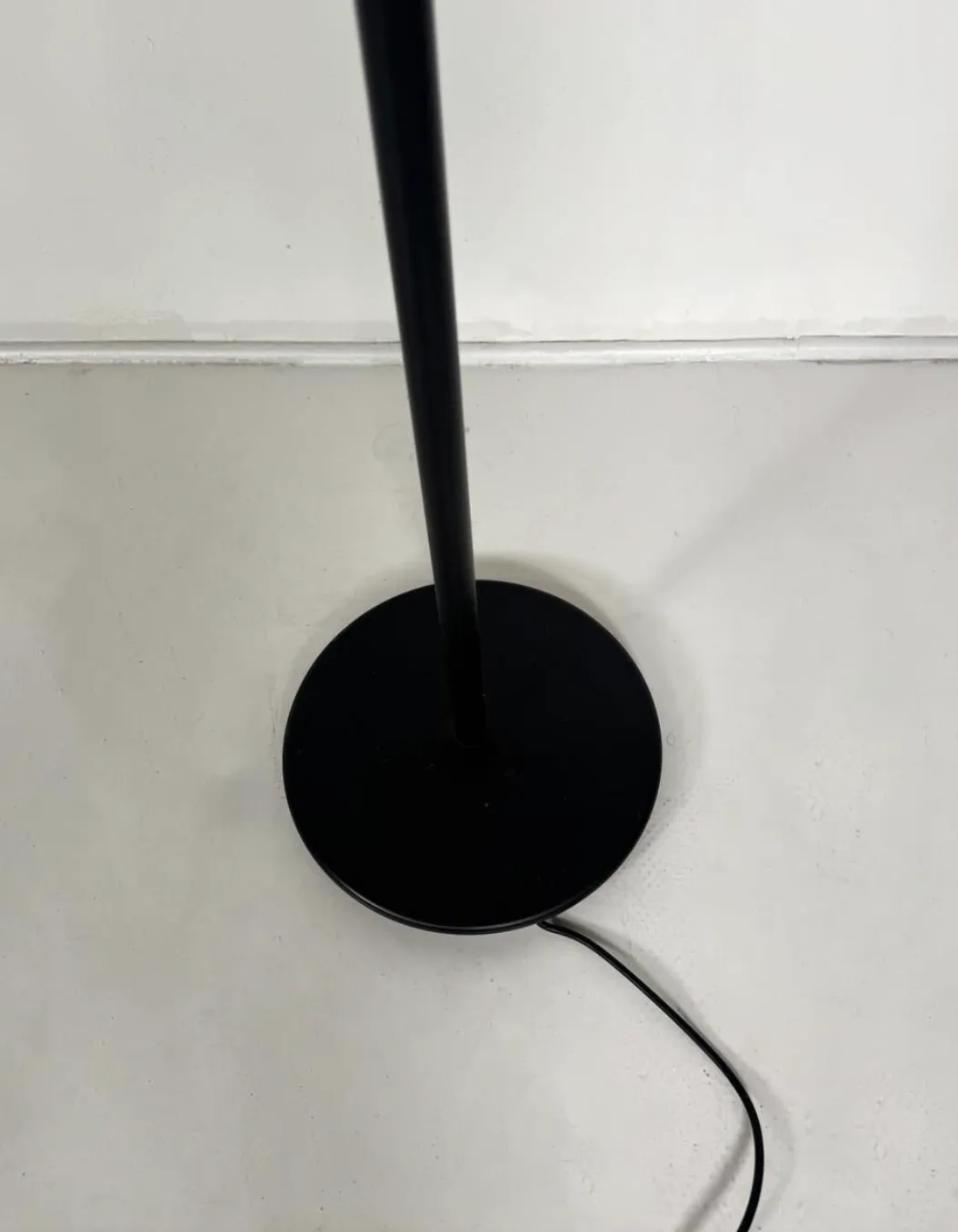 “Neverrino” Floor Lamp By Gae Aulenti For Vistosi, 1976 photo 2400.0
