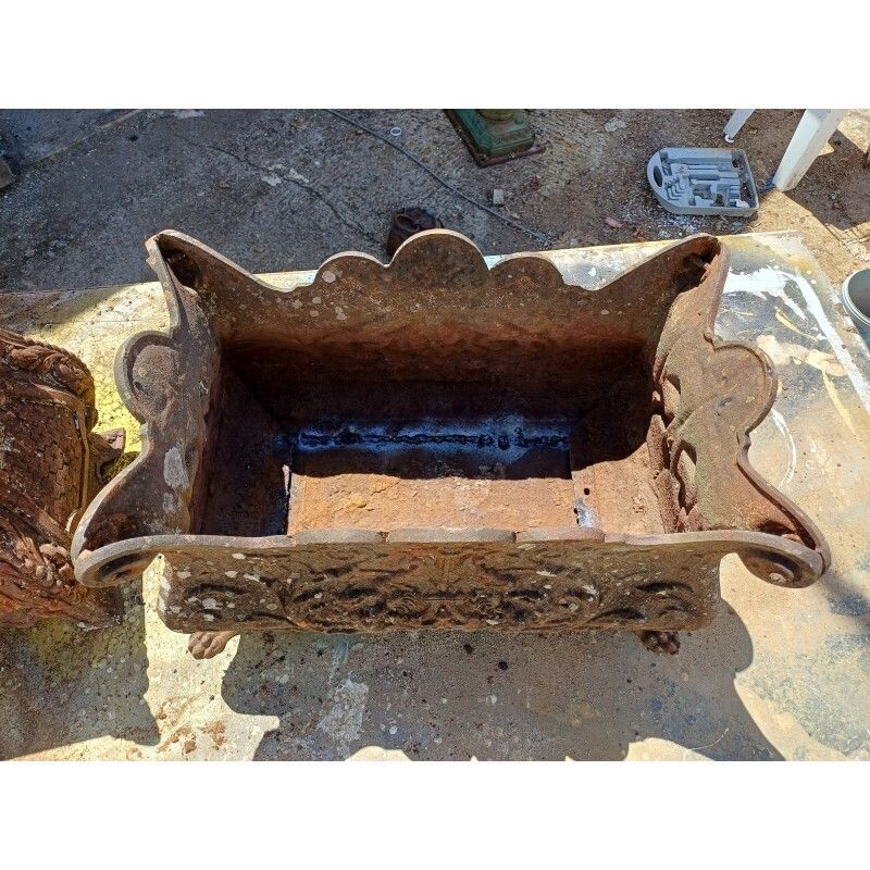 2 Cast Iron Planters 1900 From Charleville   Mézières Rocaille Style photo furniture