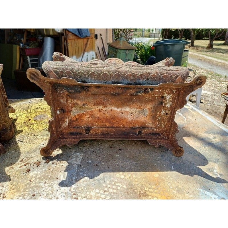 photo vinterior 2 Cast Iron Planters 1900 From Charleville   Mézières Rocaille Style