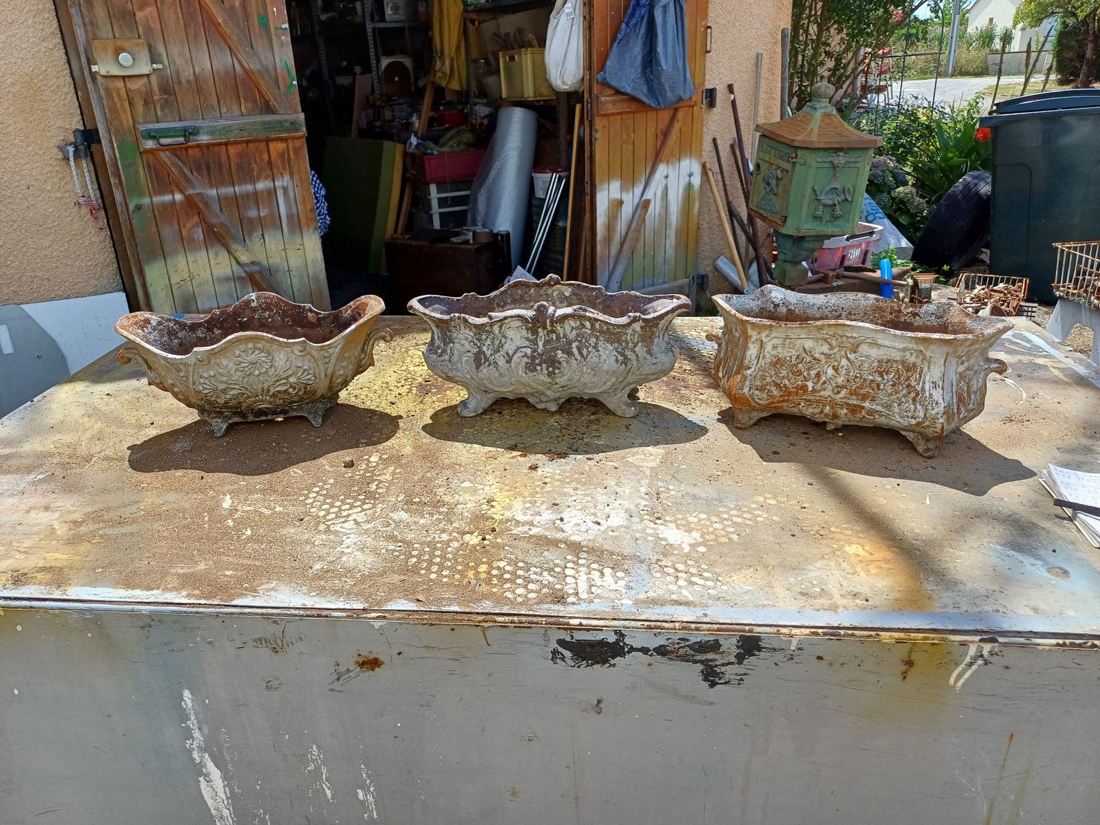 3 Cast Iron Planters 1900 From Charleville   Mézières Rocaille Style