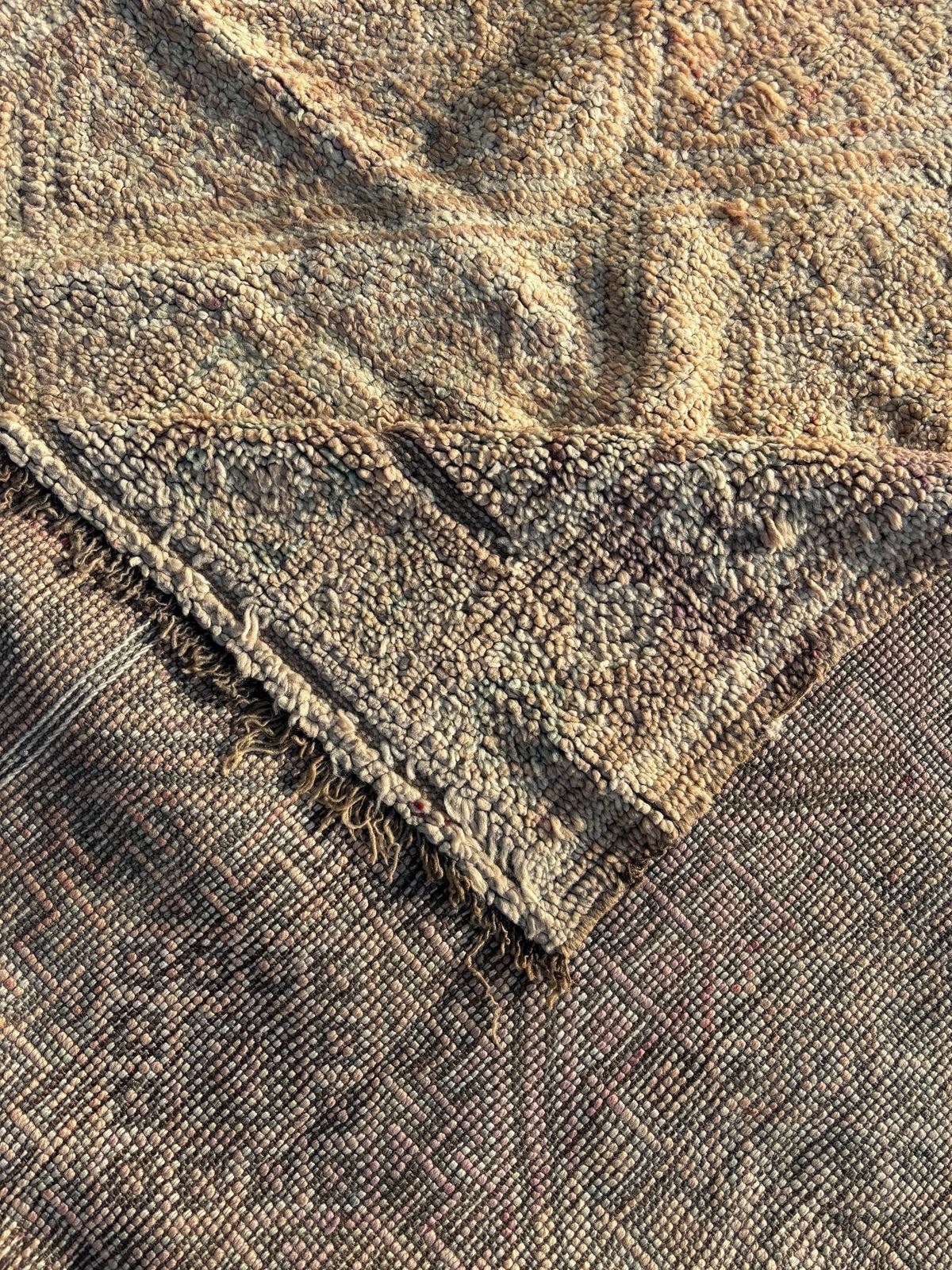 Bring A Piece Of Authentic Moroccan Craftsmanship Into Your Home With This Stunning Vintage Boujad Wool Rug. Handwoven By Skilled Berber Artisans, Thi photo Textiles