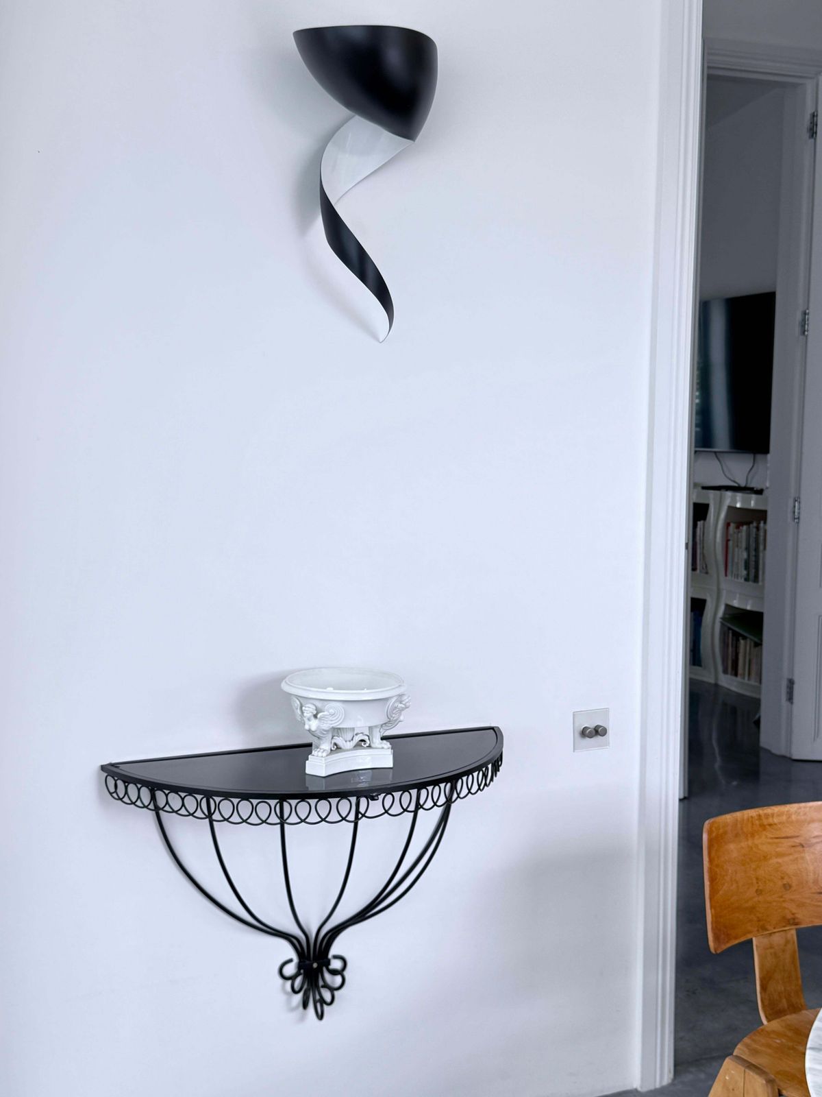 photo vinterior Serge Mouille Pair "Torcheres" Wall Light Sconces Original 1963 Design   R And L