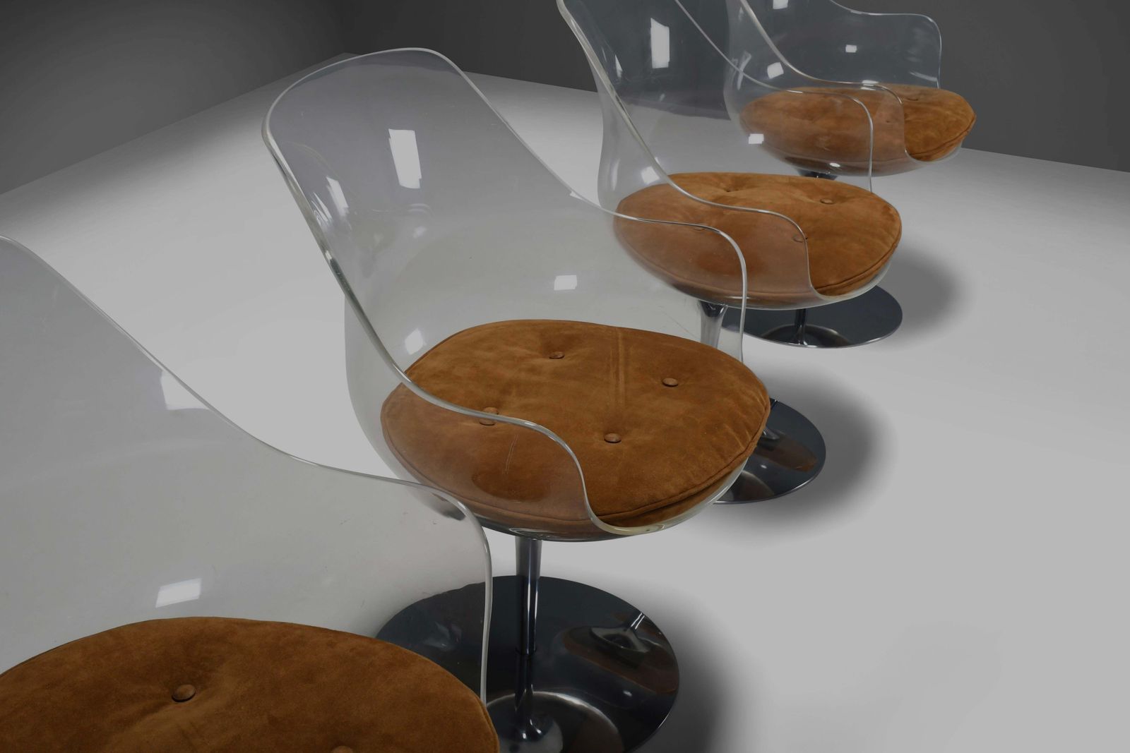 Set Of Four Champagne Chairs By Estelle & Erwine Laverne In Suede And Lucite photo vinterior