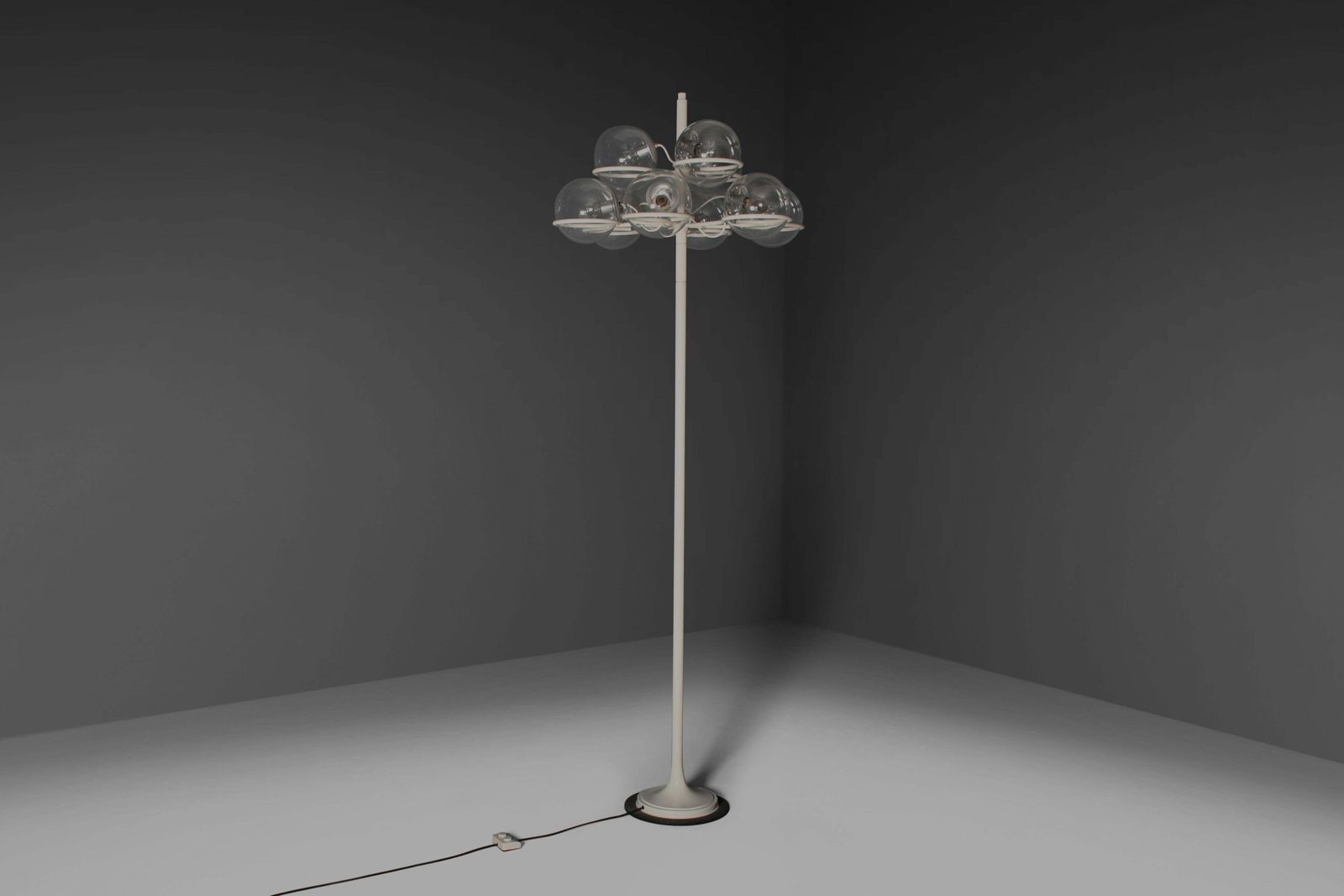 Monumental Gino Sarfatti Floor Lamp Model 1094 For Arteluce, Italy, 1966 photo furniture