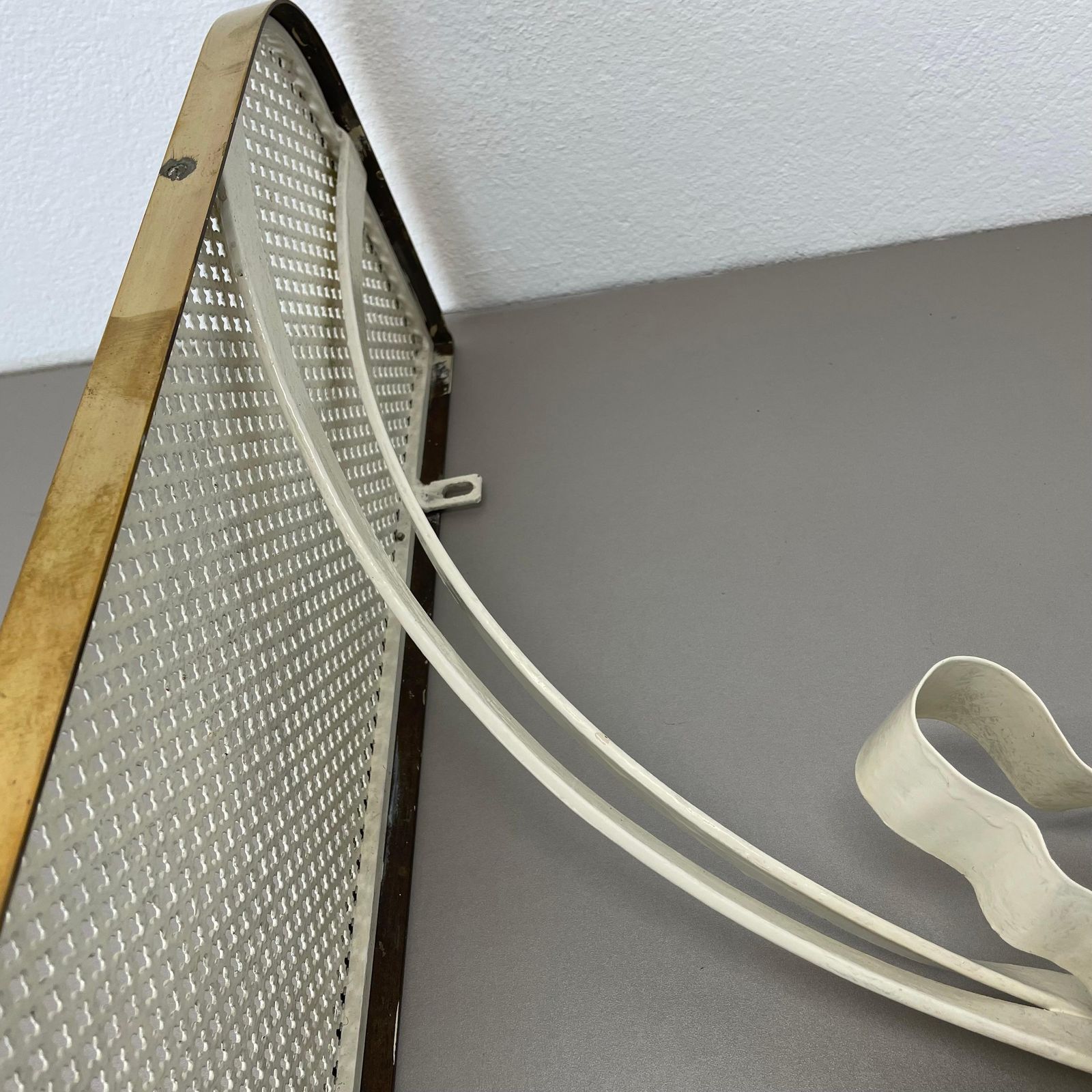 photo vinterior Large Modernist Matégot Style Metal Brass Wall Board "Rigituelle", France 1950s