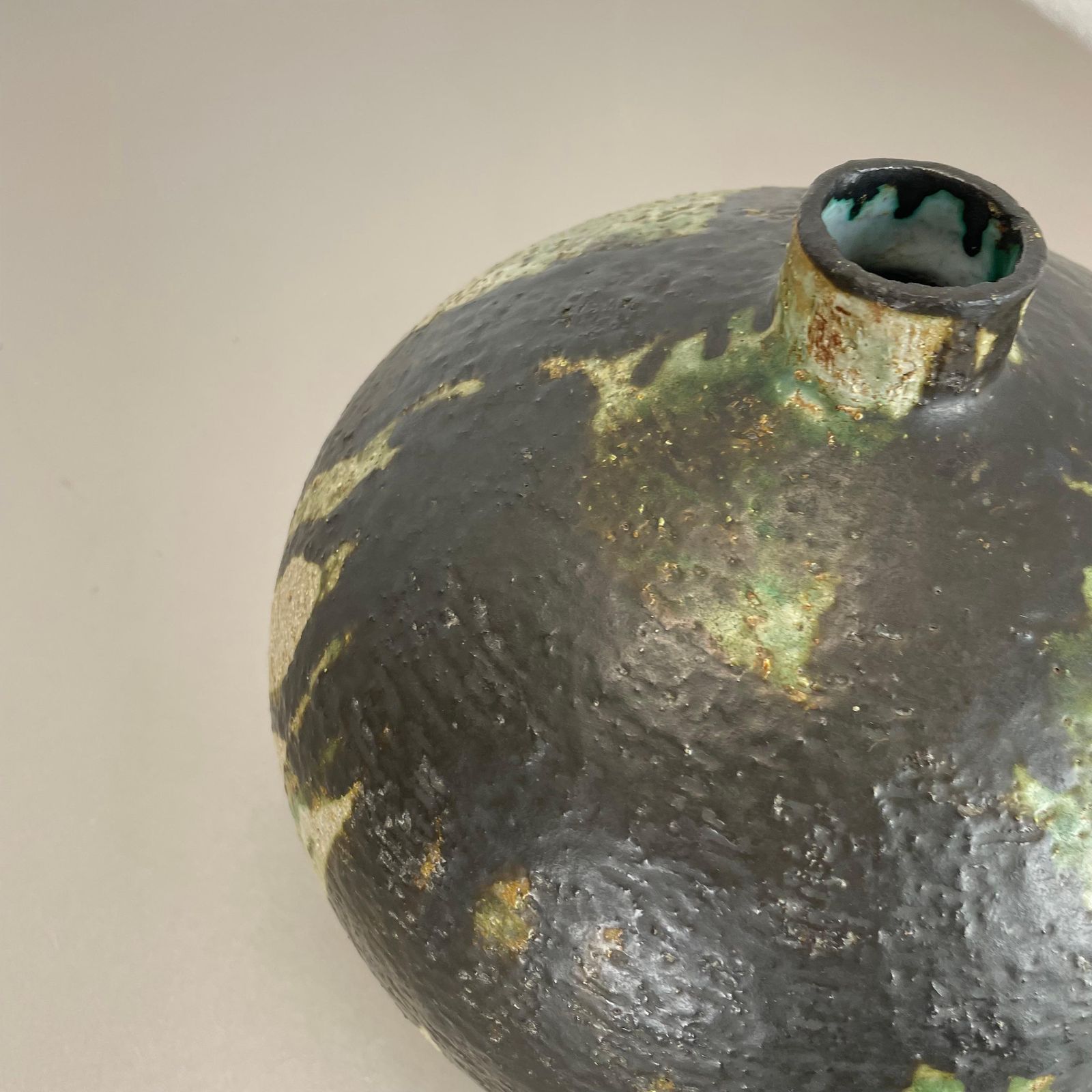 Abstract 21cm Ceramic Studio Pottery Vase By Gerhard Liebenthron, Germany, 1960s photo vinterior