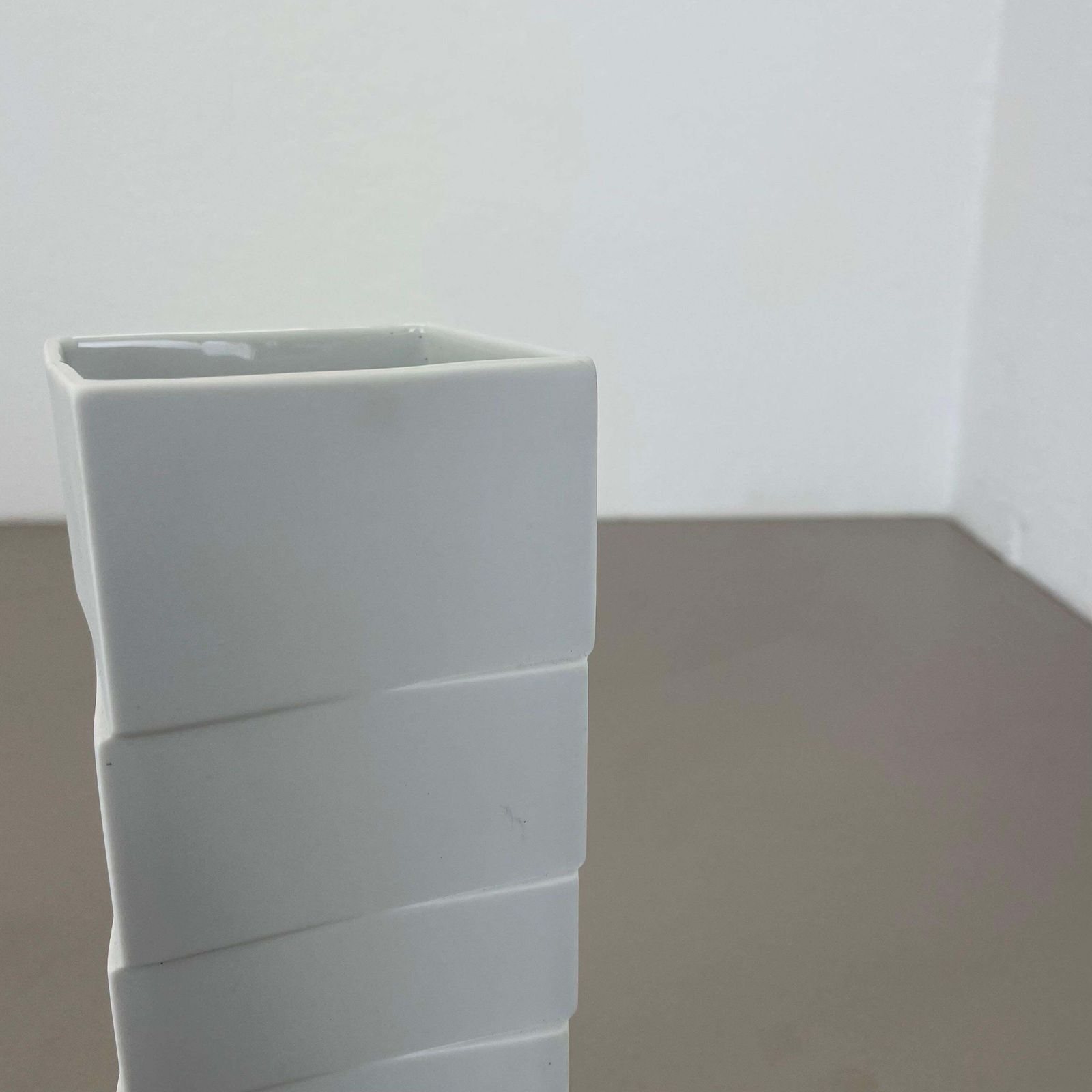 photo for sale Large 22cm Op Art Vase Porcelain Vase By Martin Freyer For Rosenthal, Germany