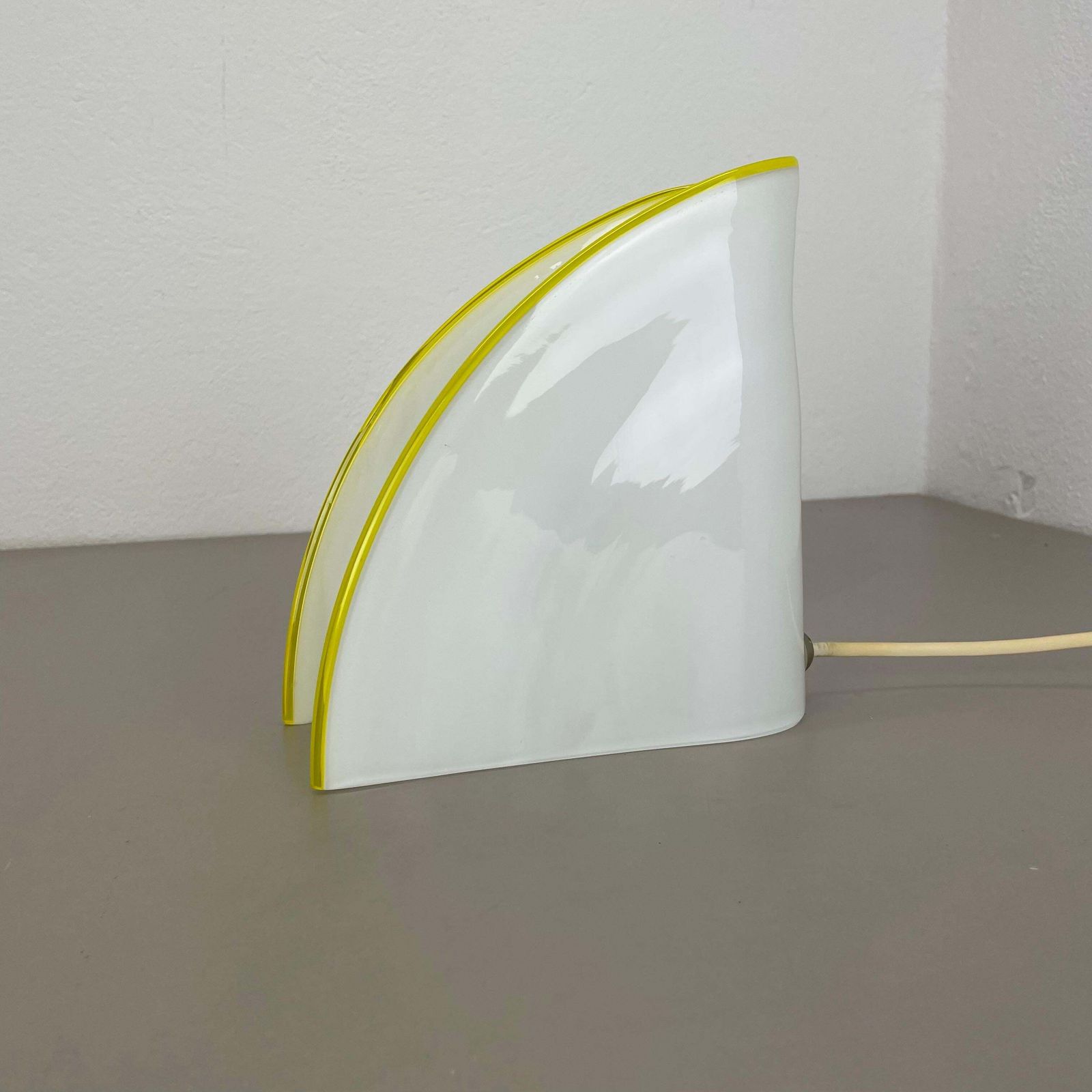 Minimalist White And Yellow Murano Glass Table Light By De Majo, Italy 1970s photo vinterior