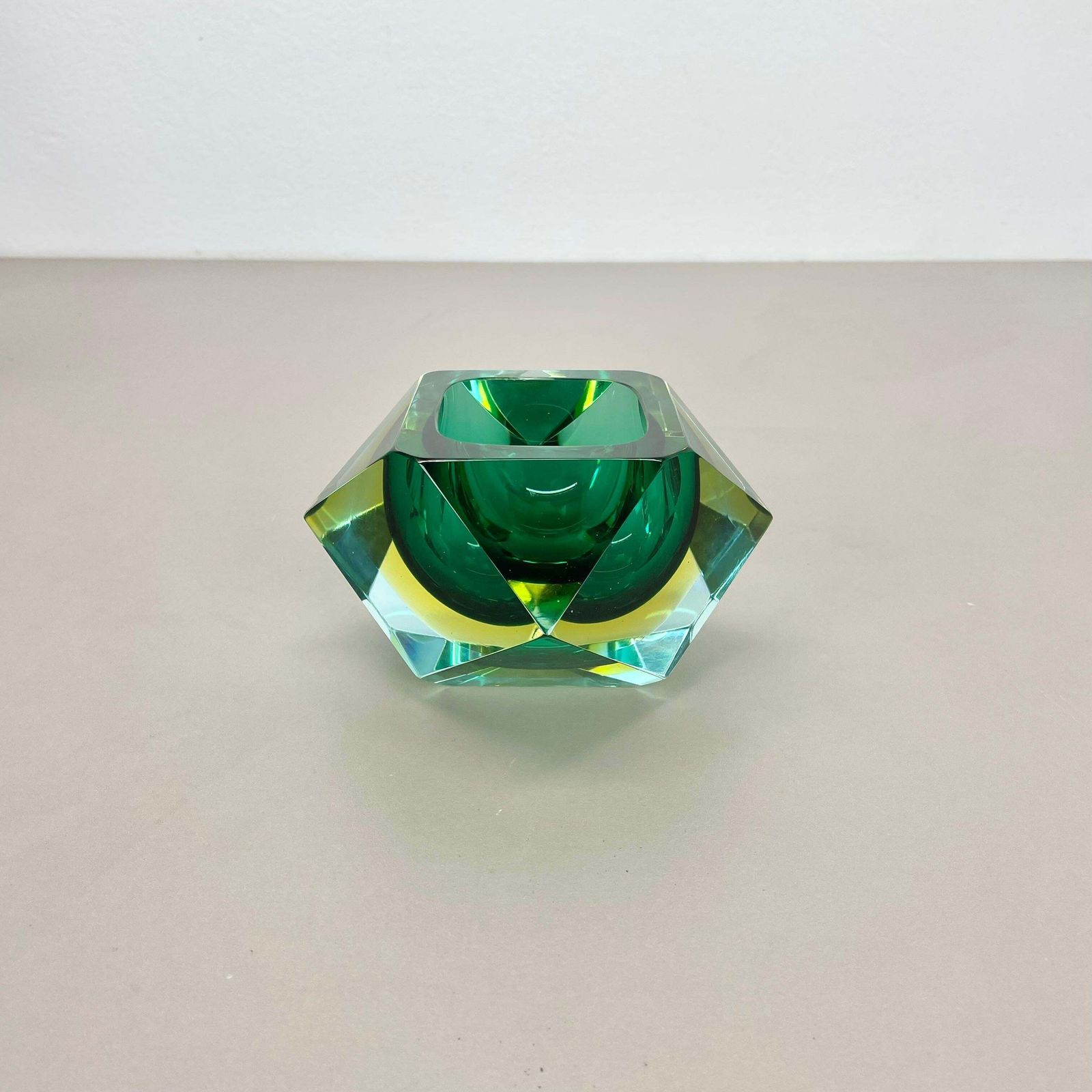 Xl 1.6kg Murano Glass Sommerso Bowl Ashtray By Luigi Mandruzzato, Italy, 1970s photo furniture