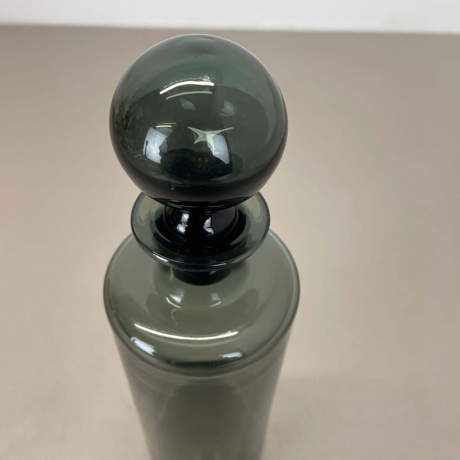 photo furniture Rare Green Glass Decanter By Saara Hopea For Nuutajärvi Notsjö, Finland 1970s