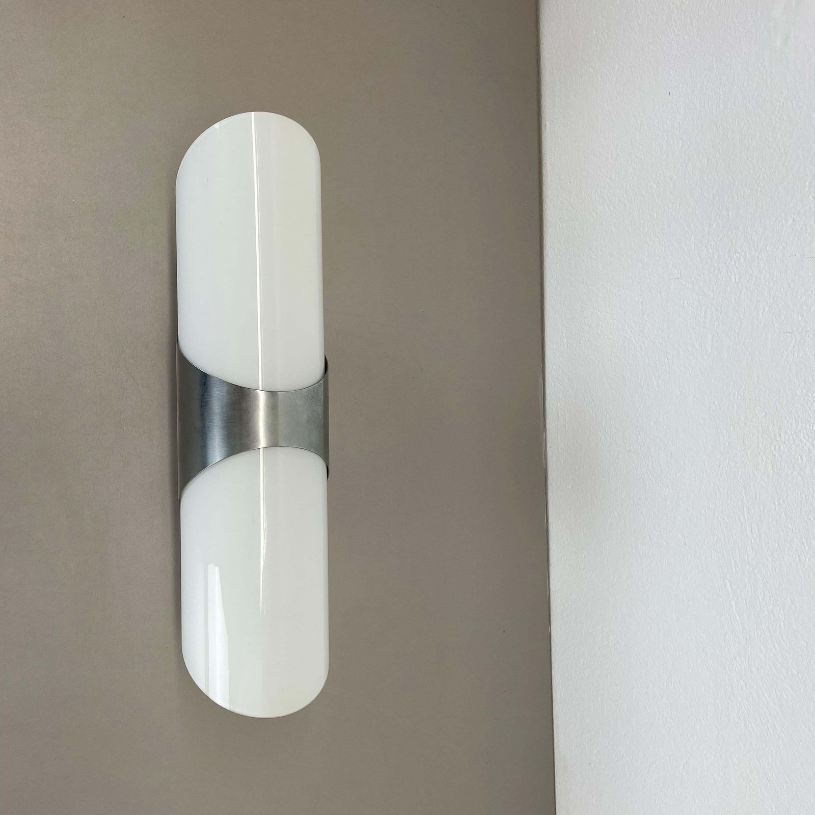 Rare Xxl 40cm Silver Metal And Satin Glass Tube "Torch" Wall Light, Italy 1970s photo 1300.0