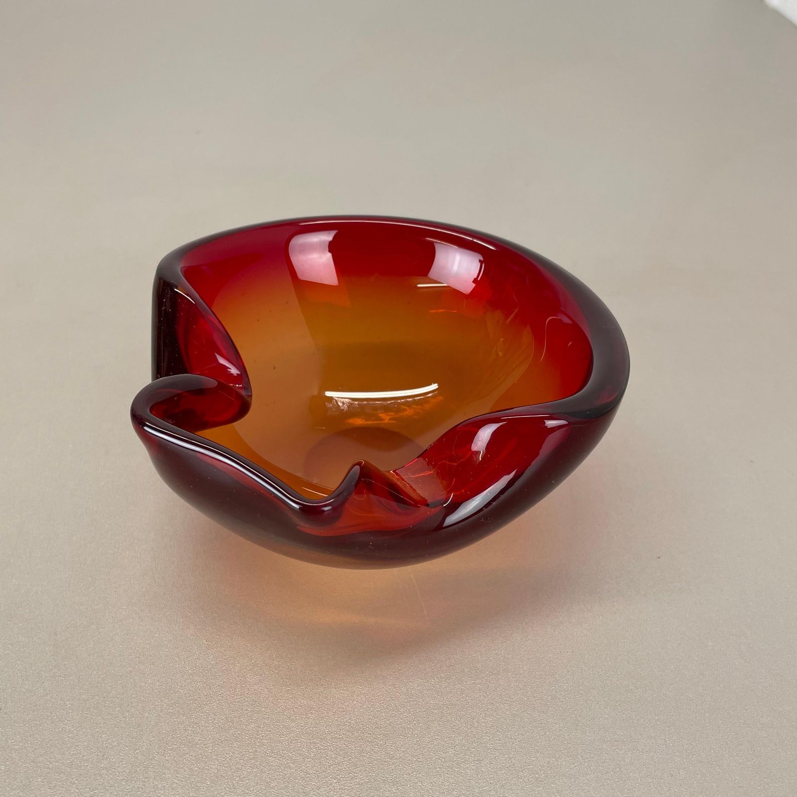 Rare Murano Glass "Red Yellow"  Bowl Element Shell Ashtray Murano, Italy, 1970s photo Home Decor