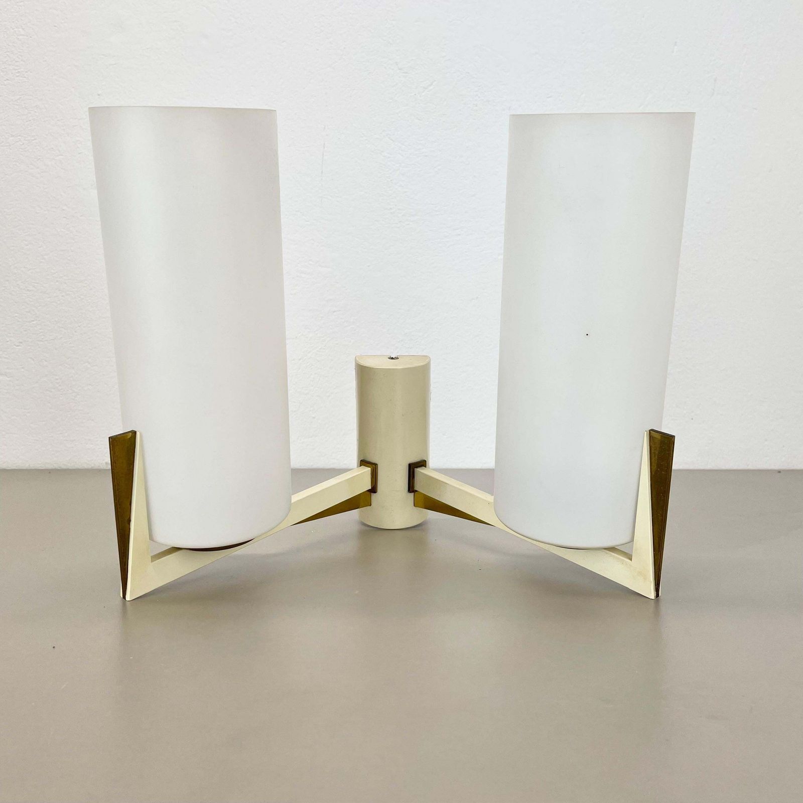 Large 28cm Modernist Brass And Glass Theatre Wall Light Sconce, France, 1950s photo furniture