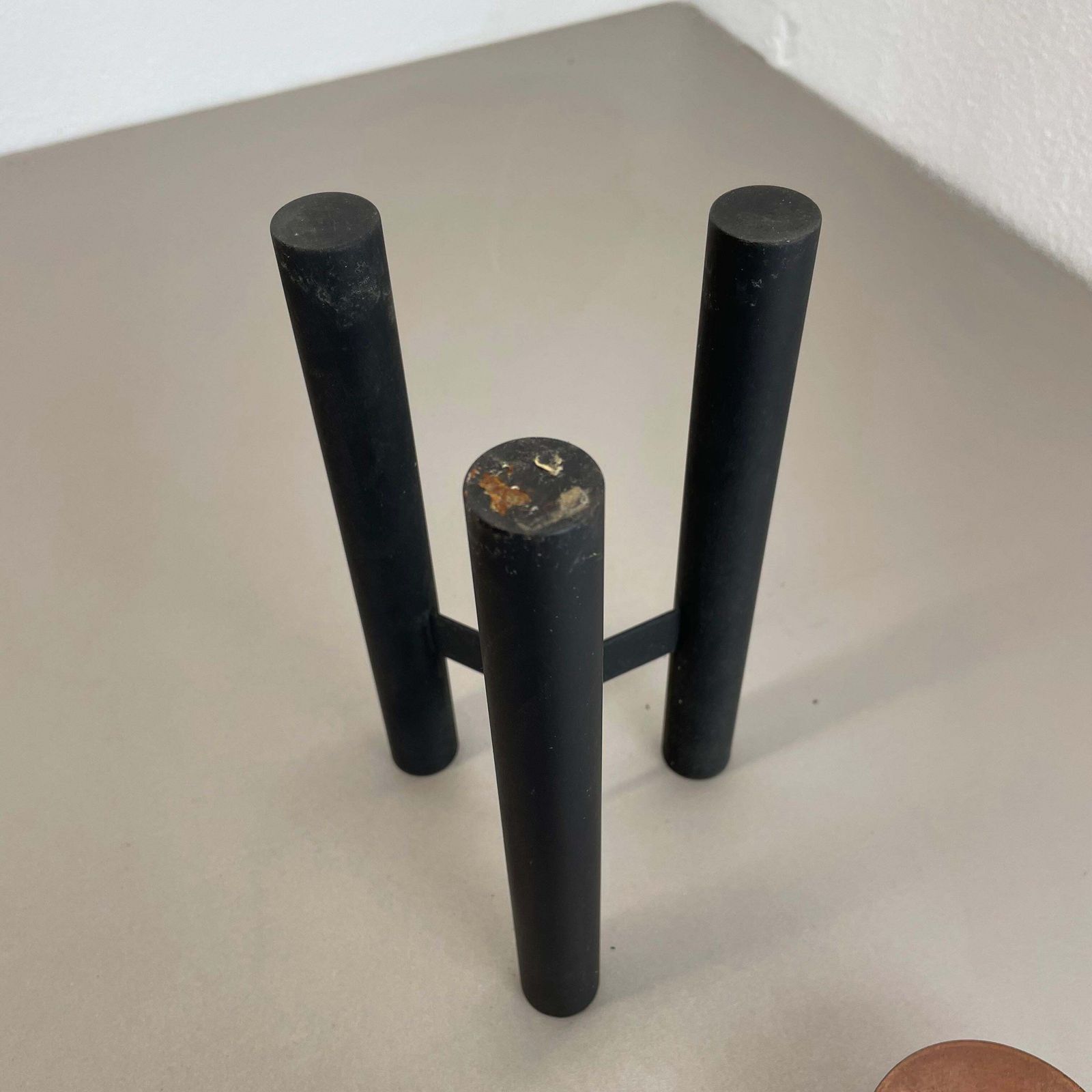 photo vintage Vintage Tripod Metal And Copper Candleholder By Hans Agne Jakobsson, Sweden 1970