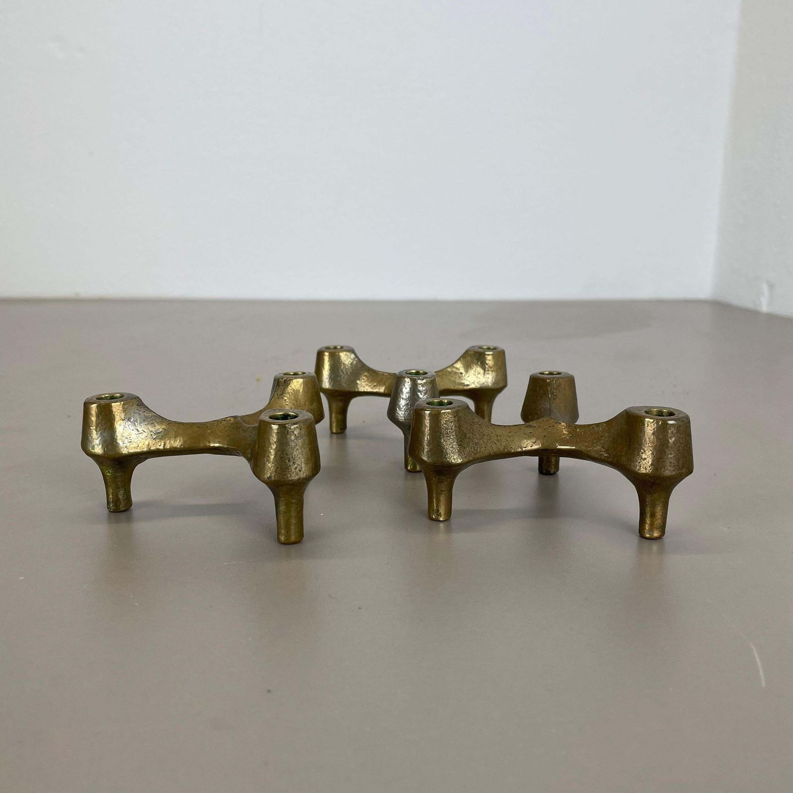 Set Of 3 Sculptural Brutalist Tripod Bronze Metal Candleholder, France, 1960s photo vinterior