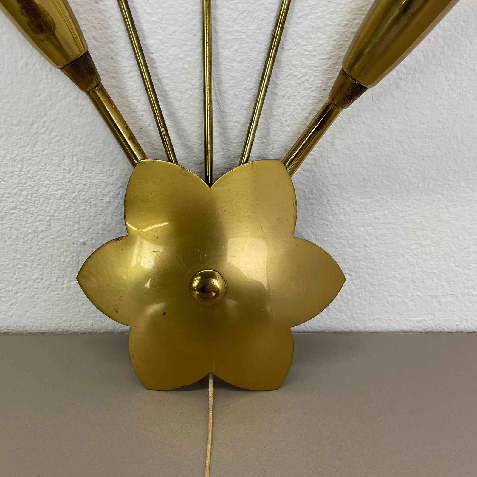 photo furniture Rare Minimalist 33cm Brass Stilnovo Style Theatre Wall Light Sconce, Italy 1950s