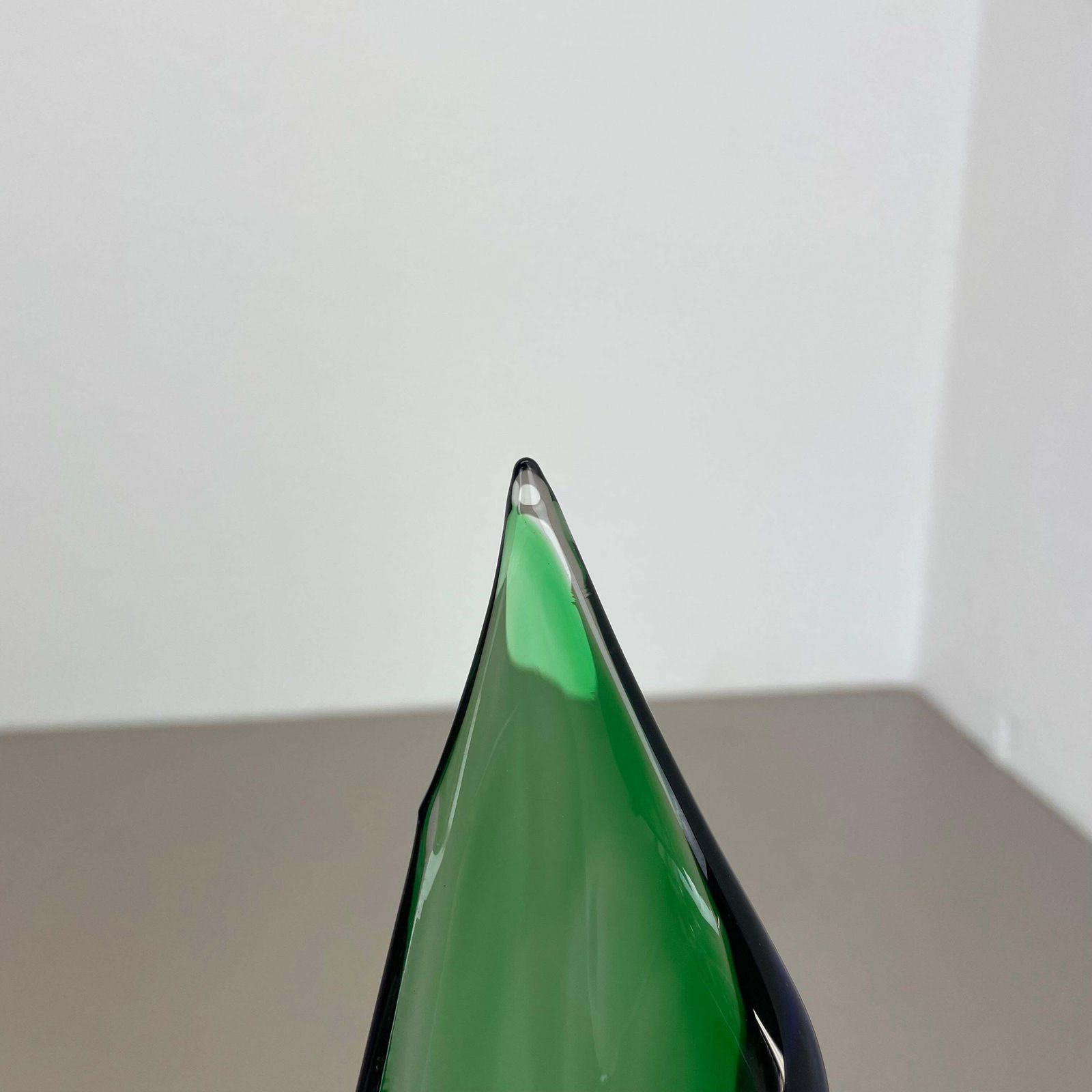 photo vinterior Large 31cm Green Murano Glass Sommerso Vase By Flavio Poli Attr., Italy, 1970
